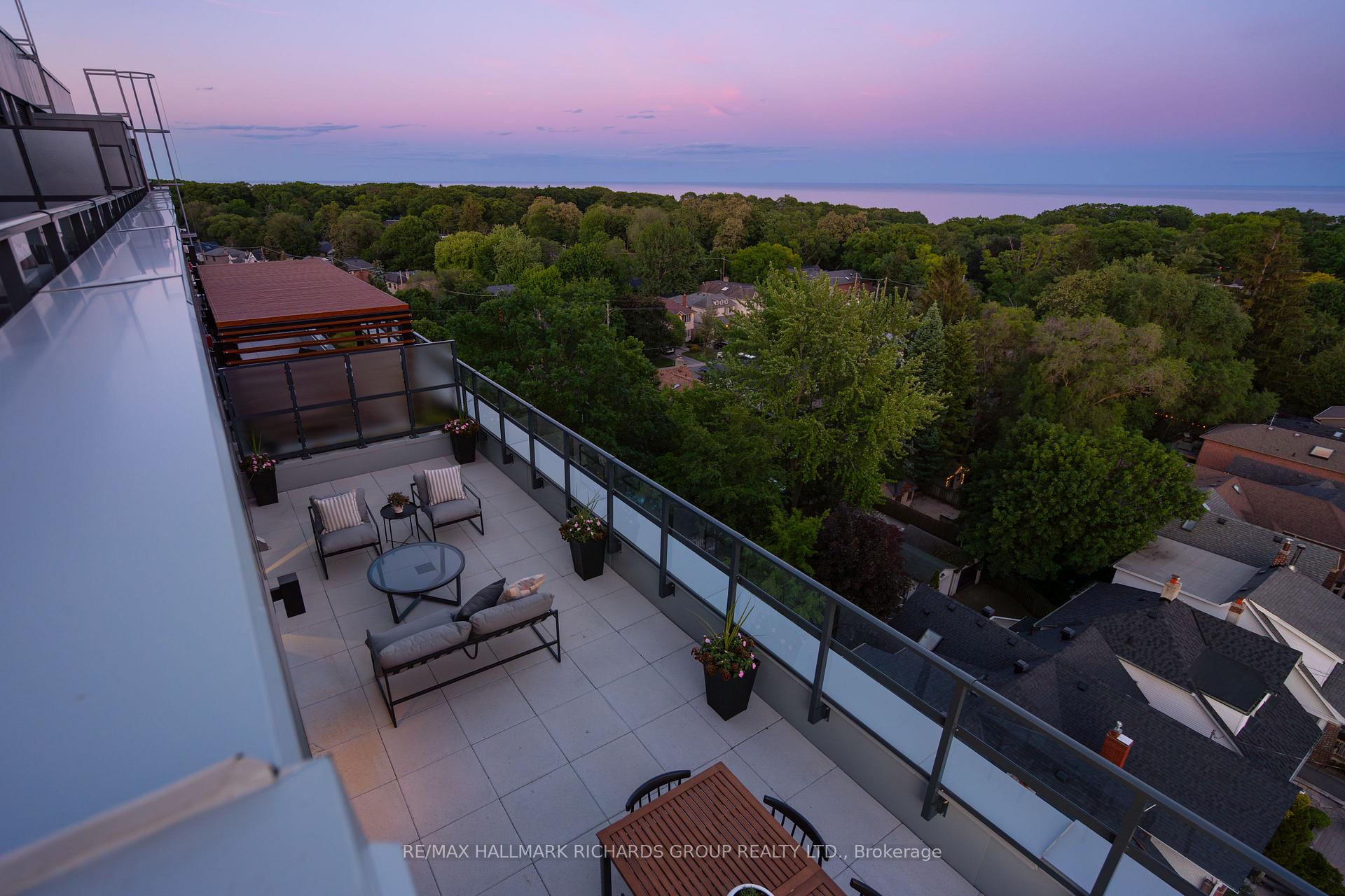 1161 Kingston Road PH701, Toronto Unit: PH701