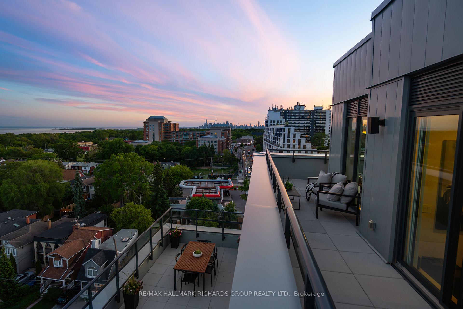 1161 Kingston Road PH701, Toronto Unit: PH701