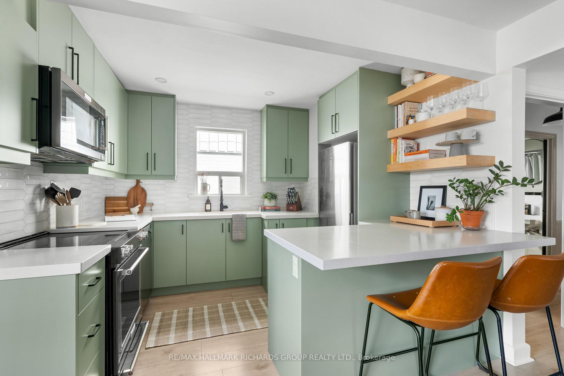 75 Wayland Avenue, Toronto
