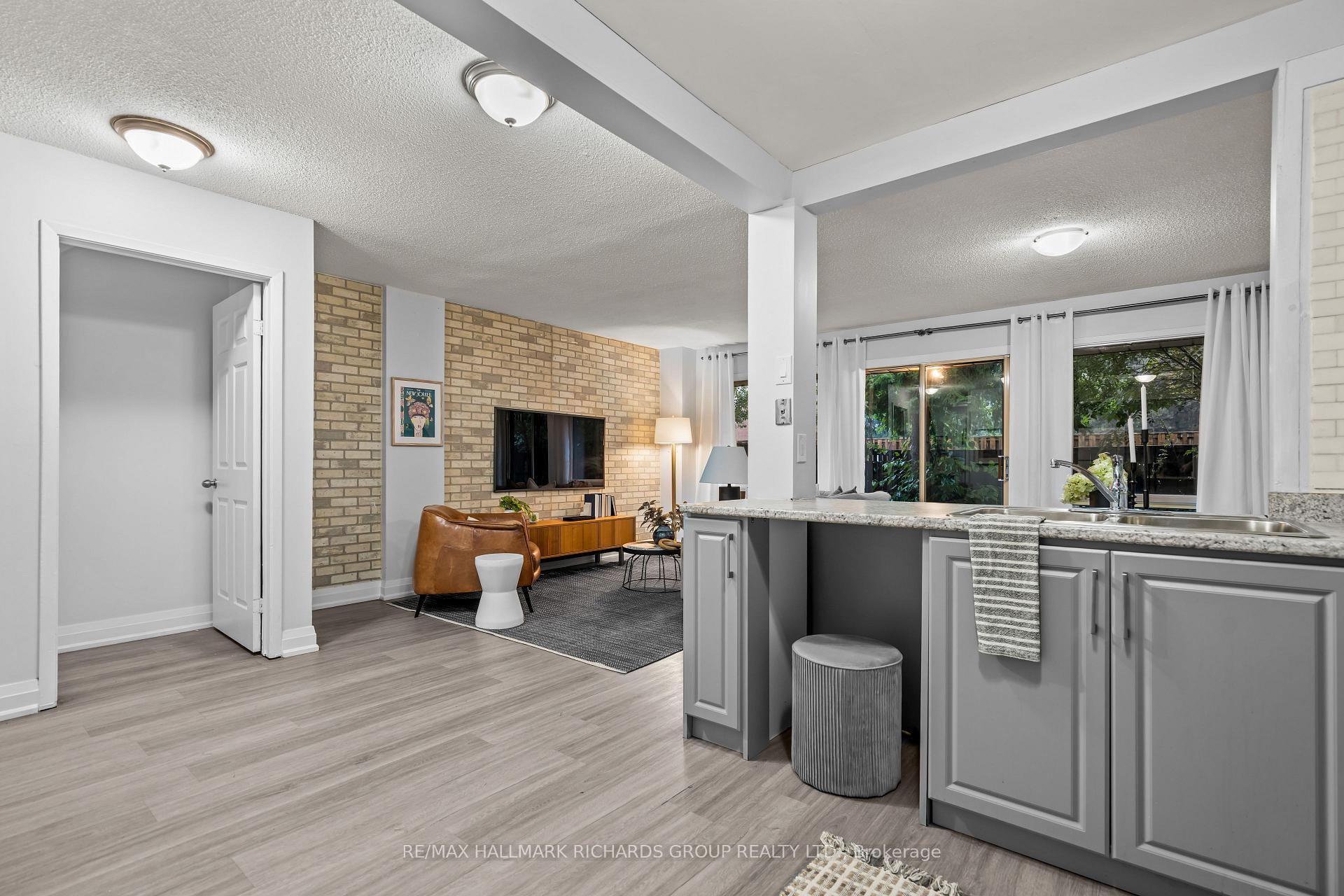 11 Livonia Place 18, Toronto Unit: 18