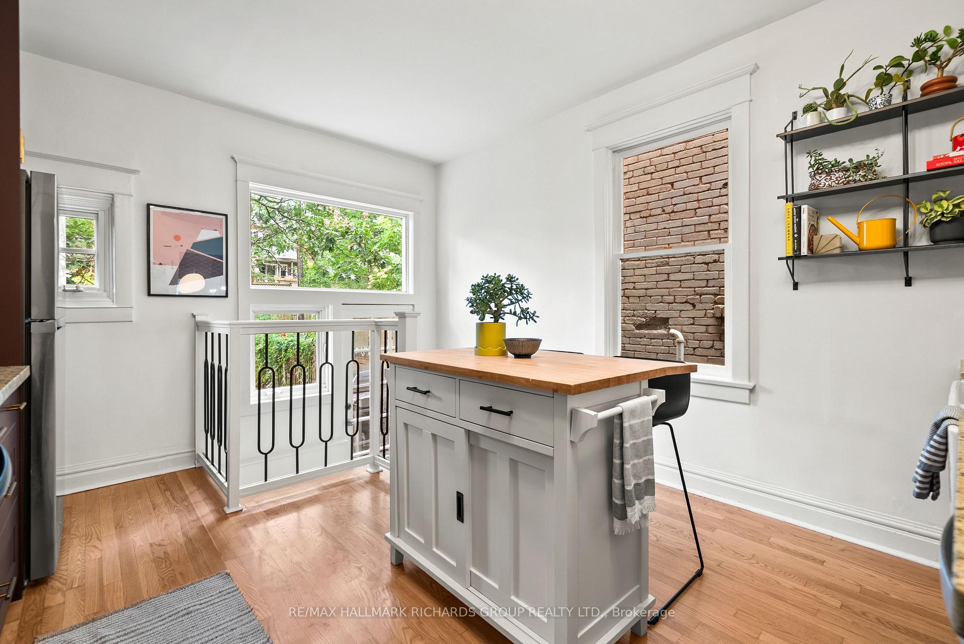 144 Beech Avenue, Toronto