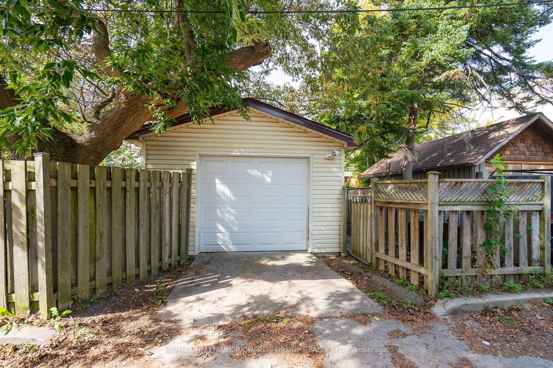 75 Wayland Avenue, Toronto