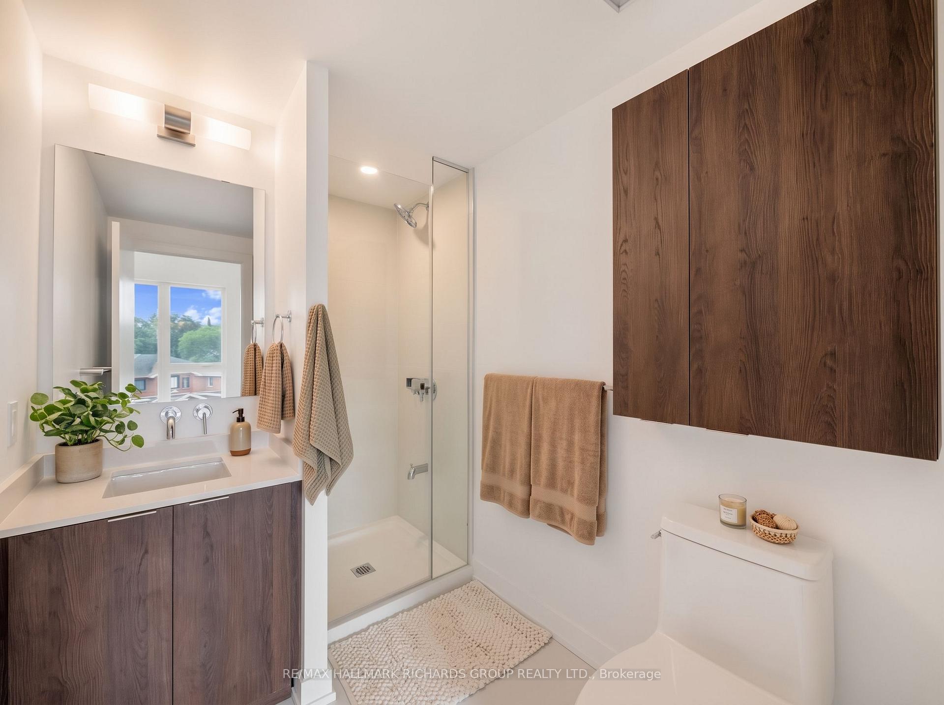 168 Clonmore Drive 3, Toronto Unit: 3