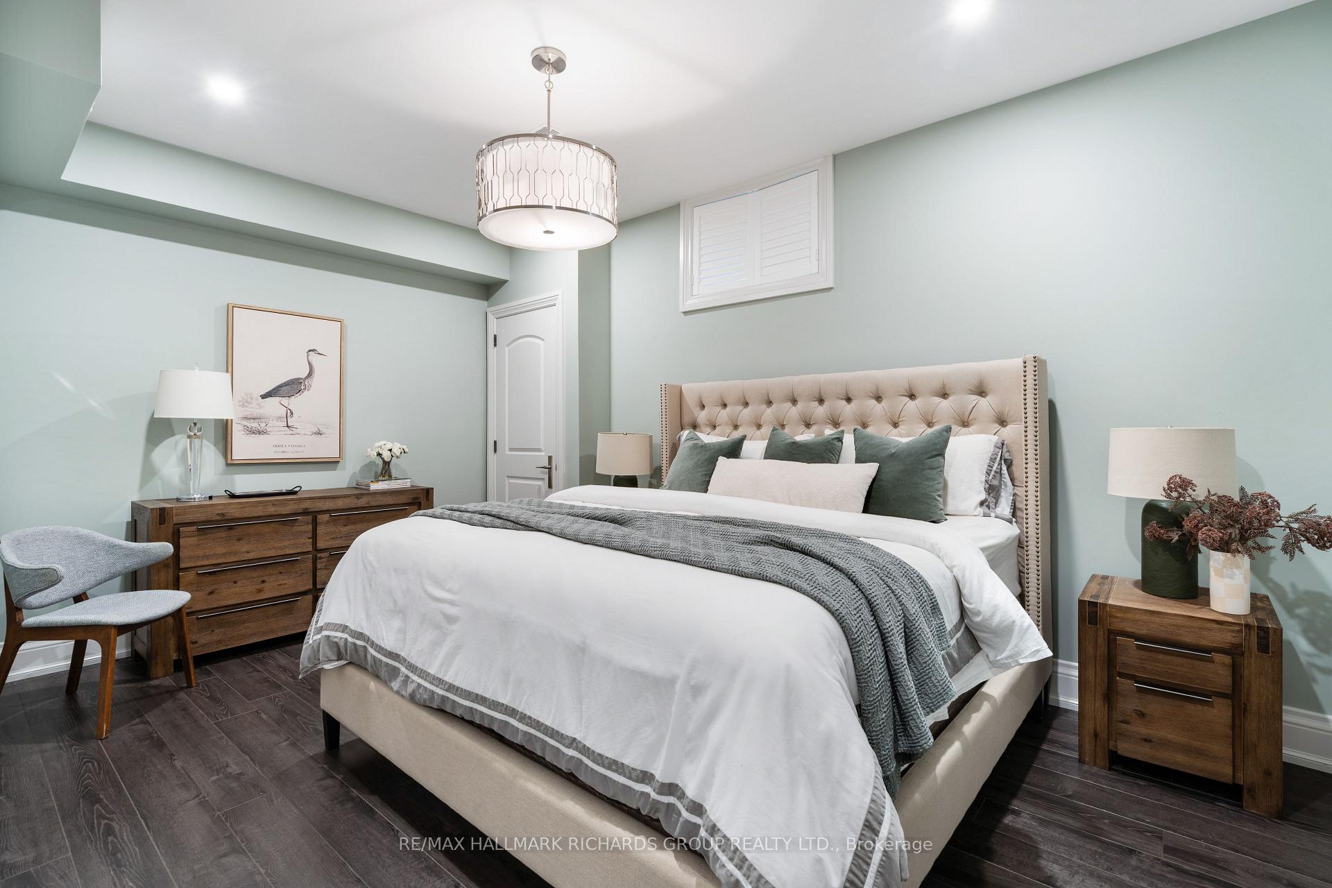 50 Weldrick Road W