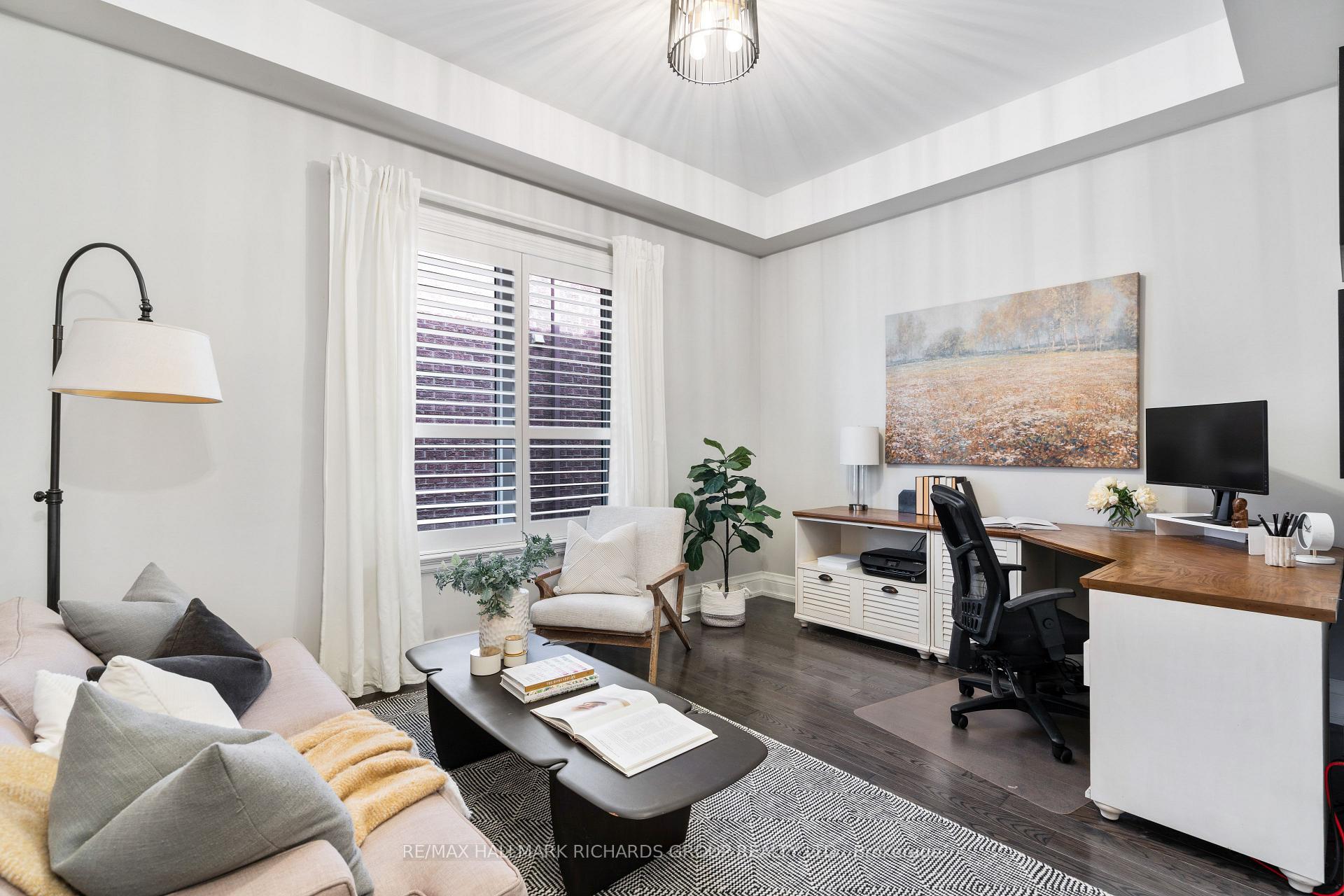 50 Weldrick Road W