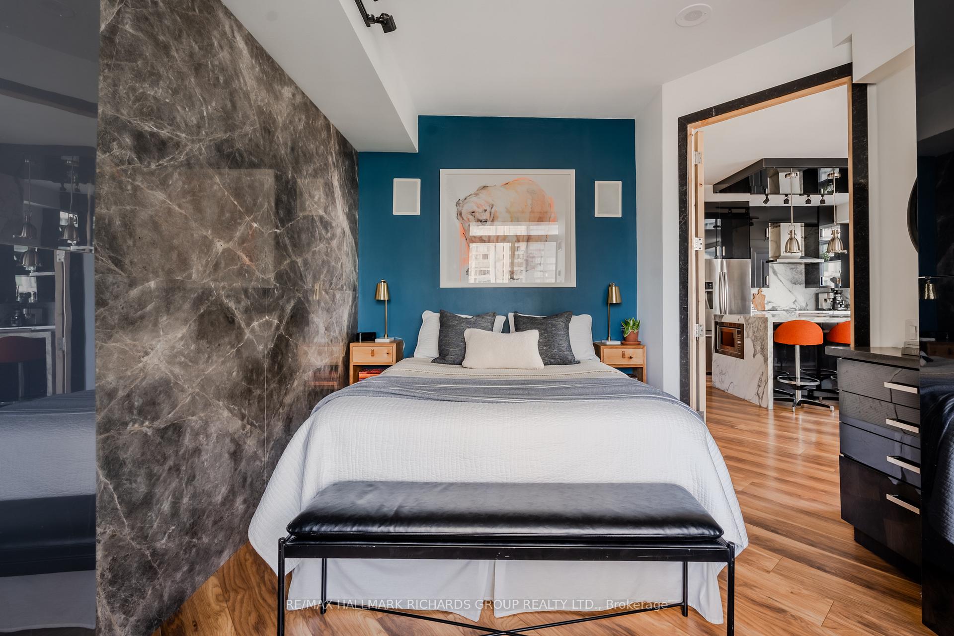 5 Marine Parade Drive 909