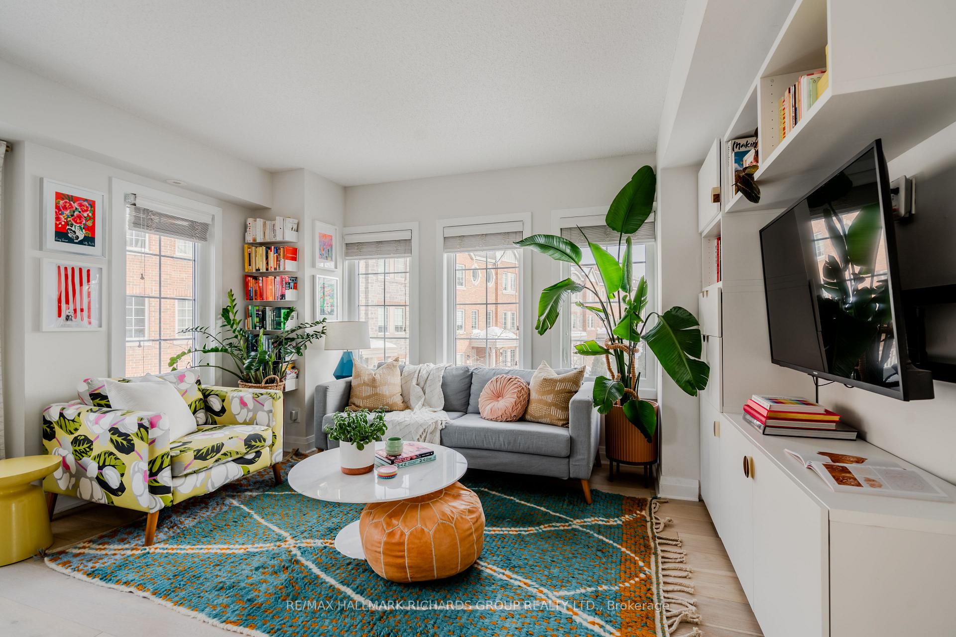 9 Windermere Avenue 102