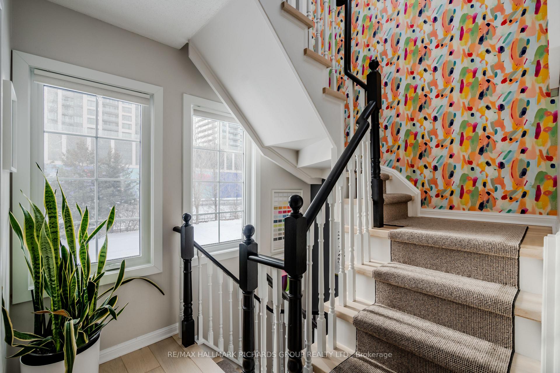 9 Windermere Avenue 102