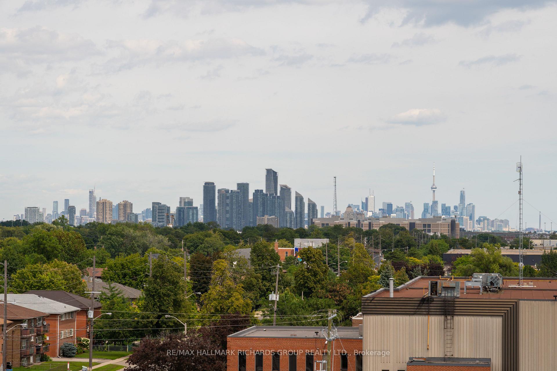 408 Brown's Line PH606, Toronto Unit: PH606