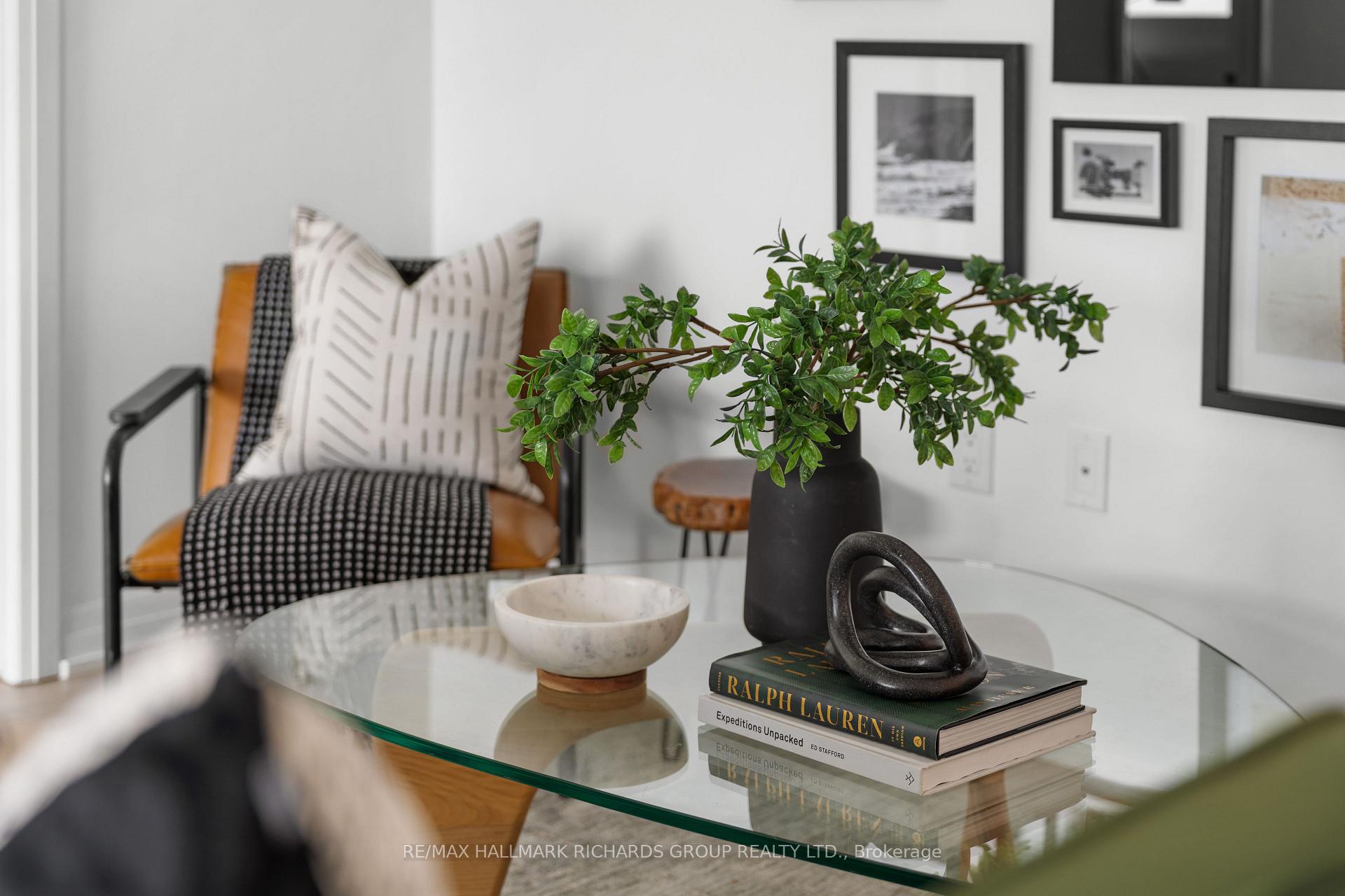 408 Brown's Line PH606, Toronto Unit: PH606