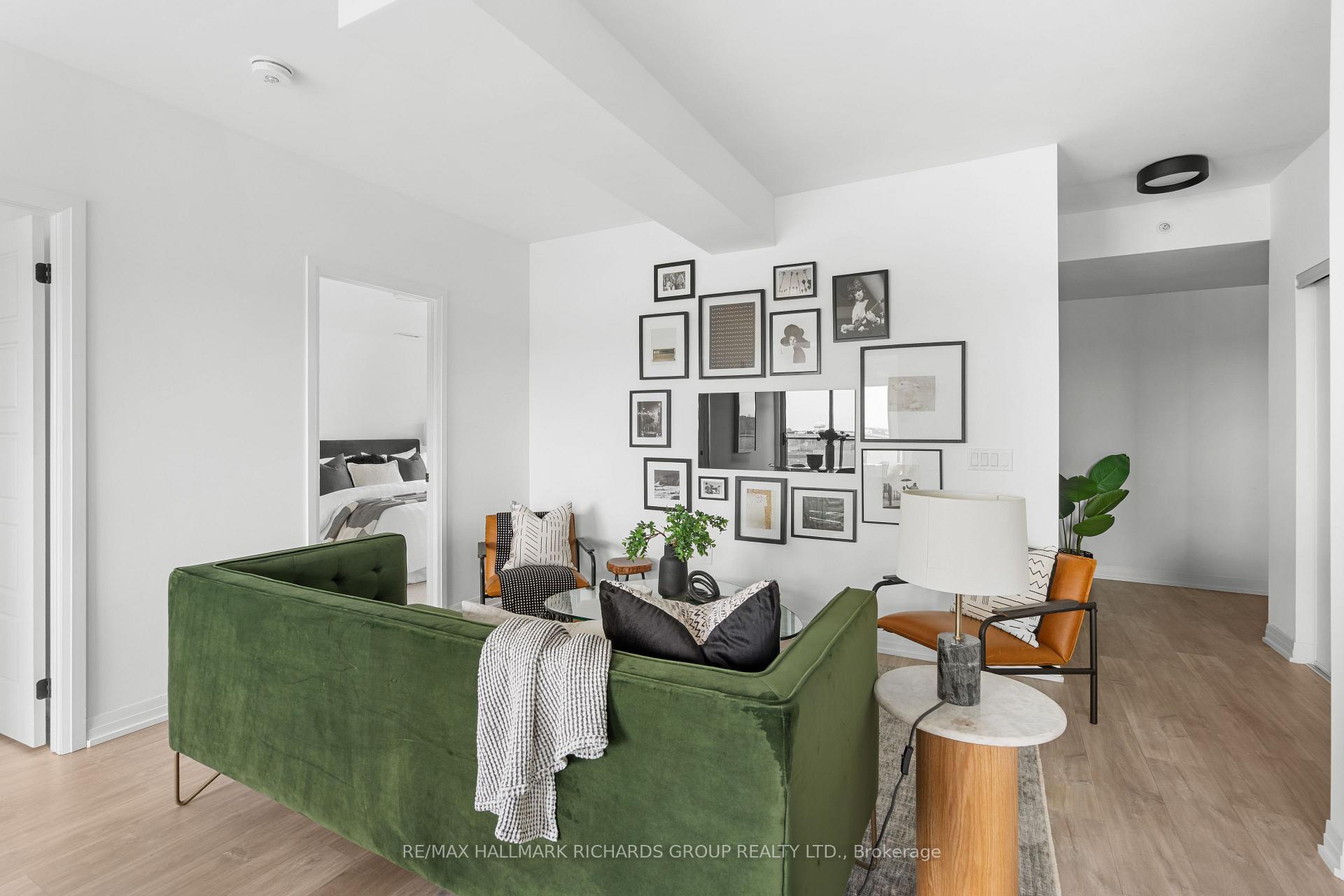 408 Brown's Line PH606, Toronto Unit: PH606