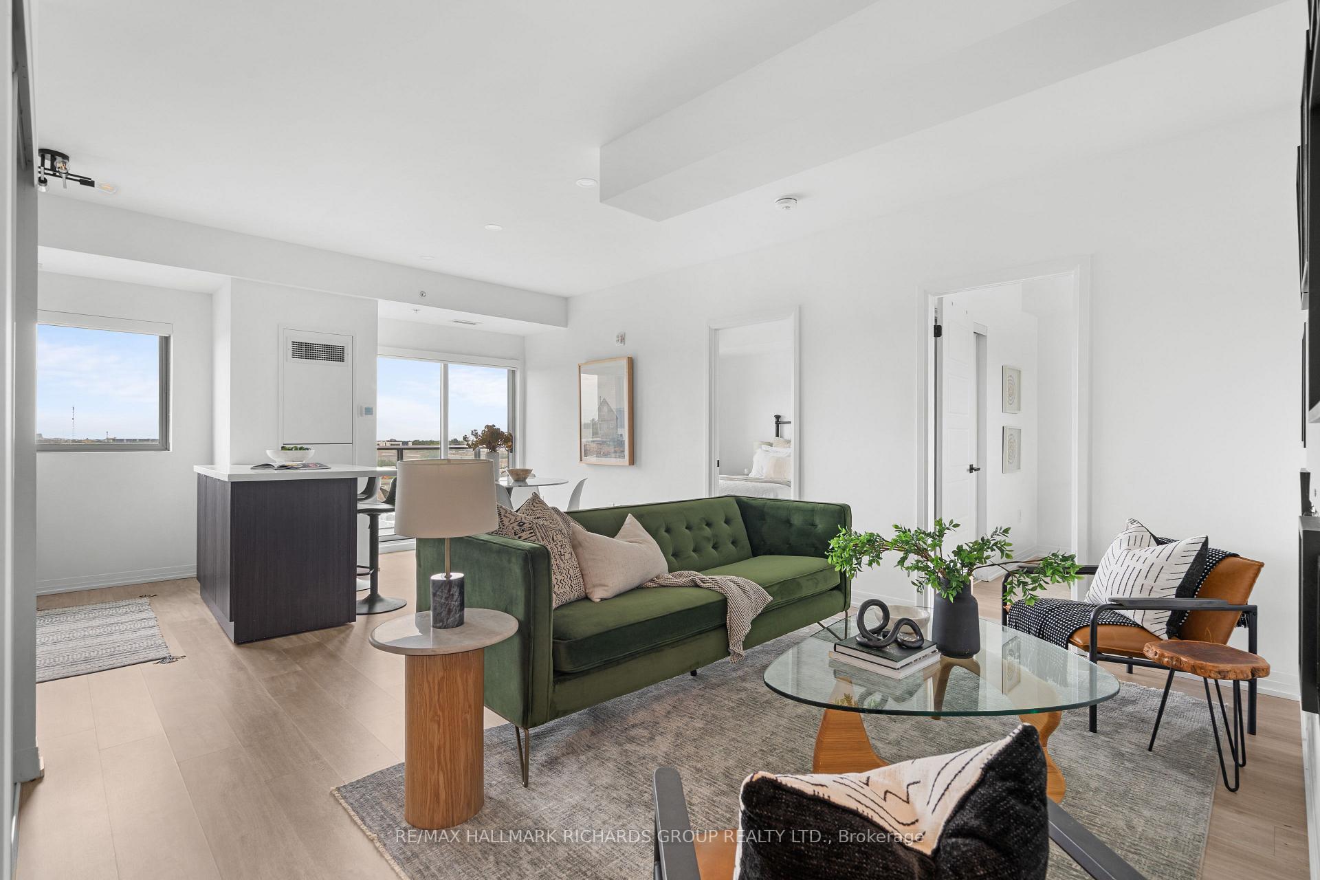 408 Brown's Line PH606, Toronto Unit: PH606