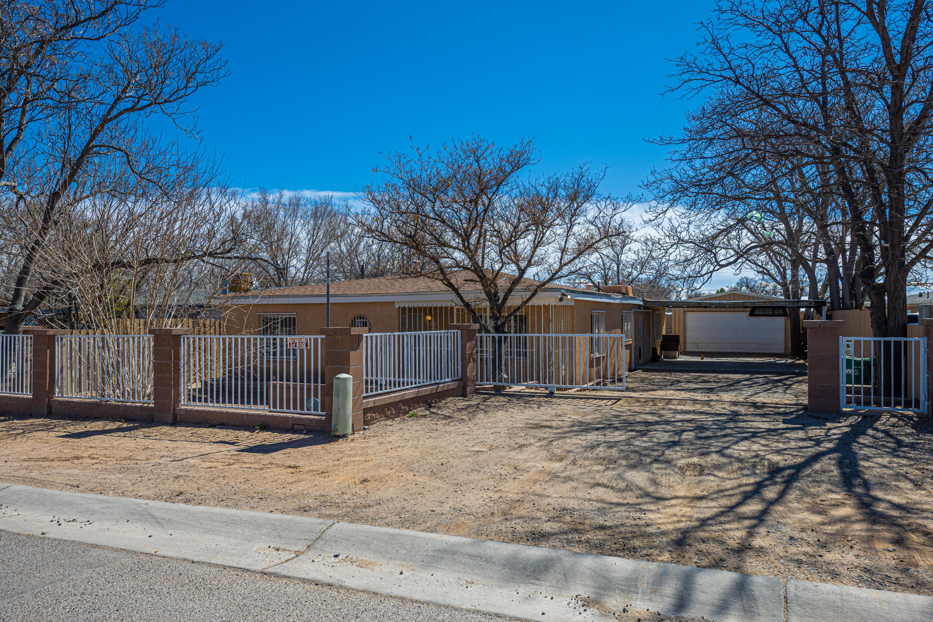 2720 Granada Road SW