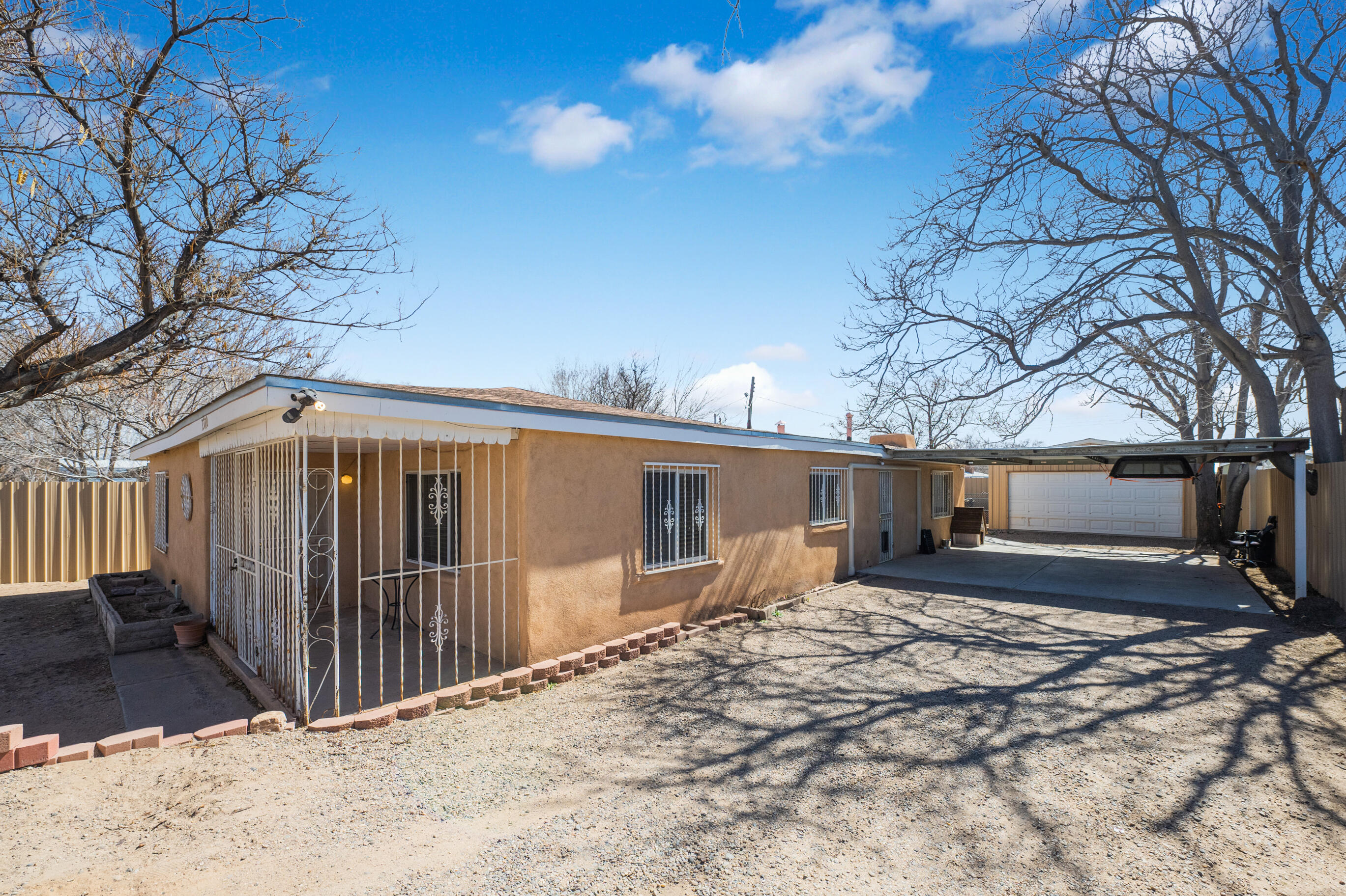2720 Granada Road SW