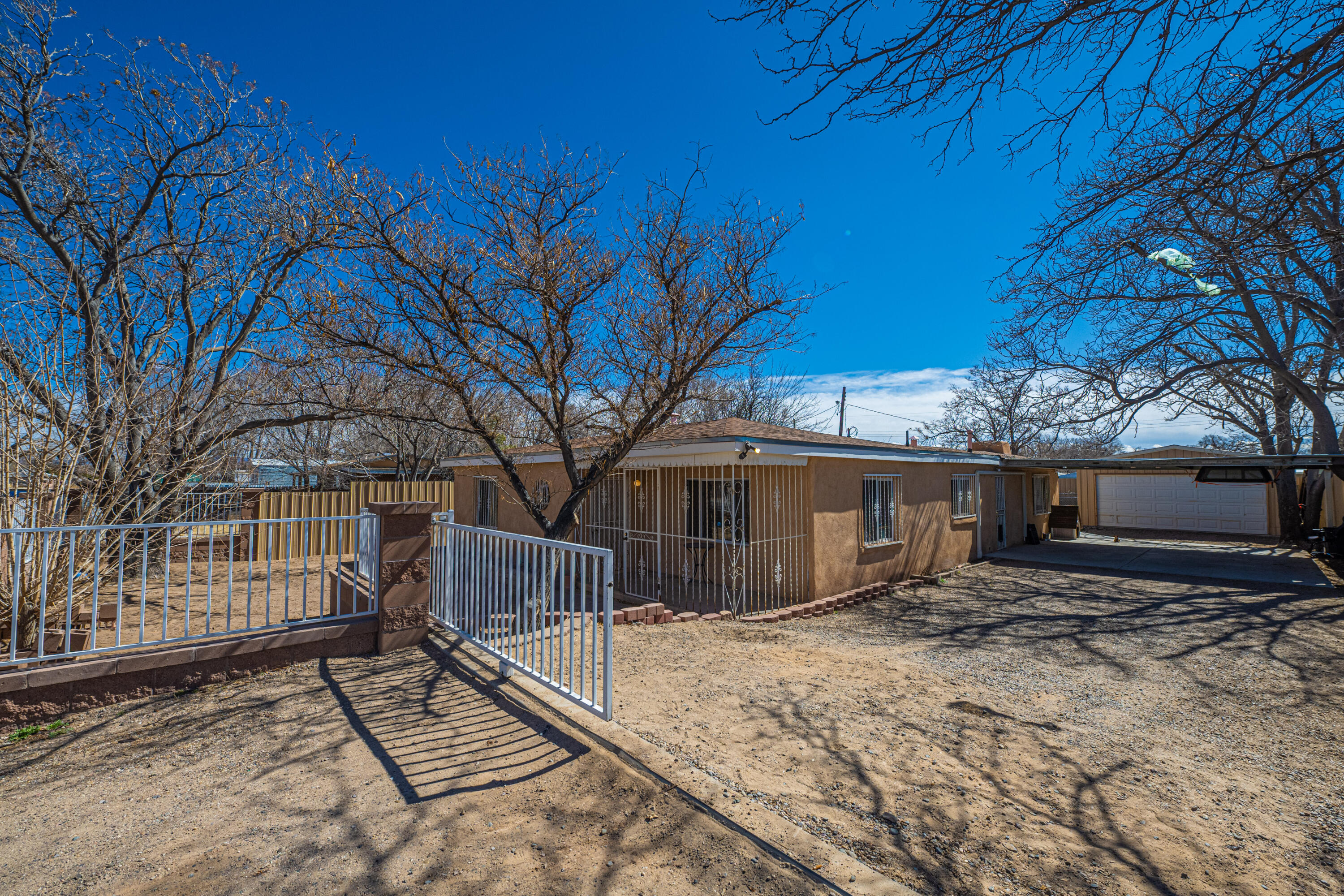 2720 Granada Road SW