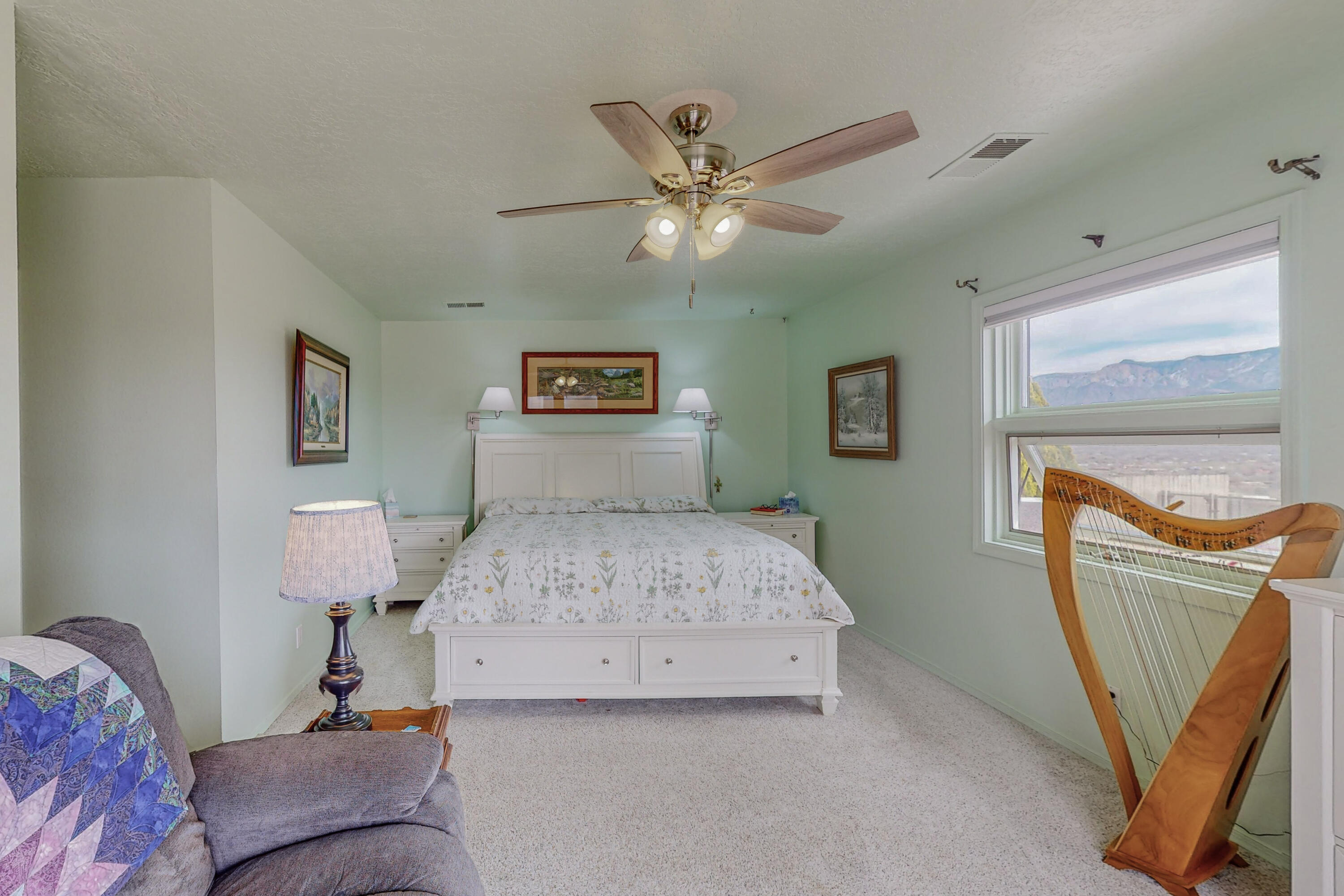 904 Palmas Altas Drive SE