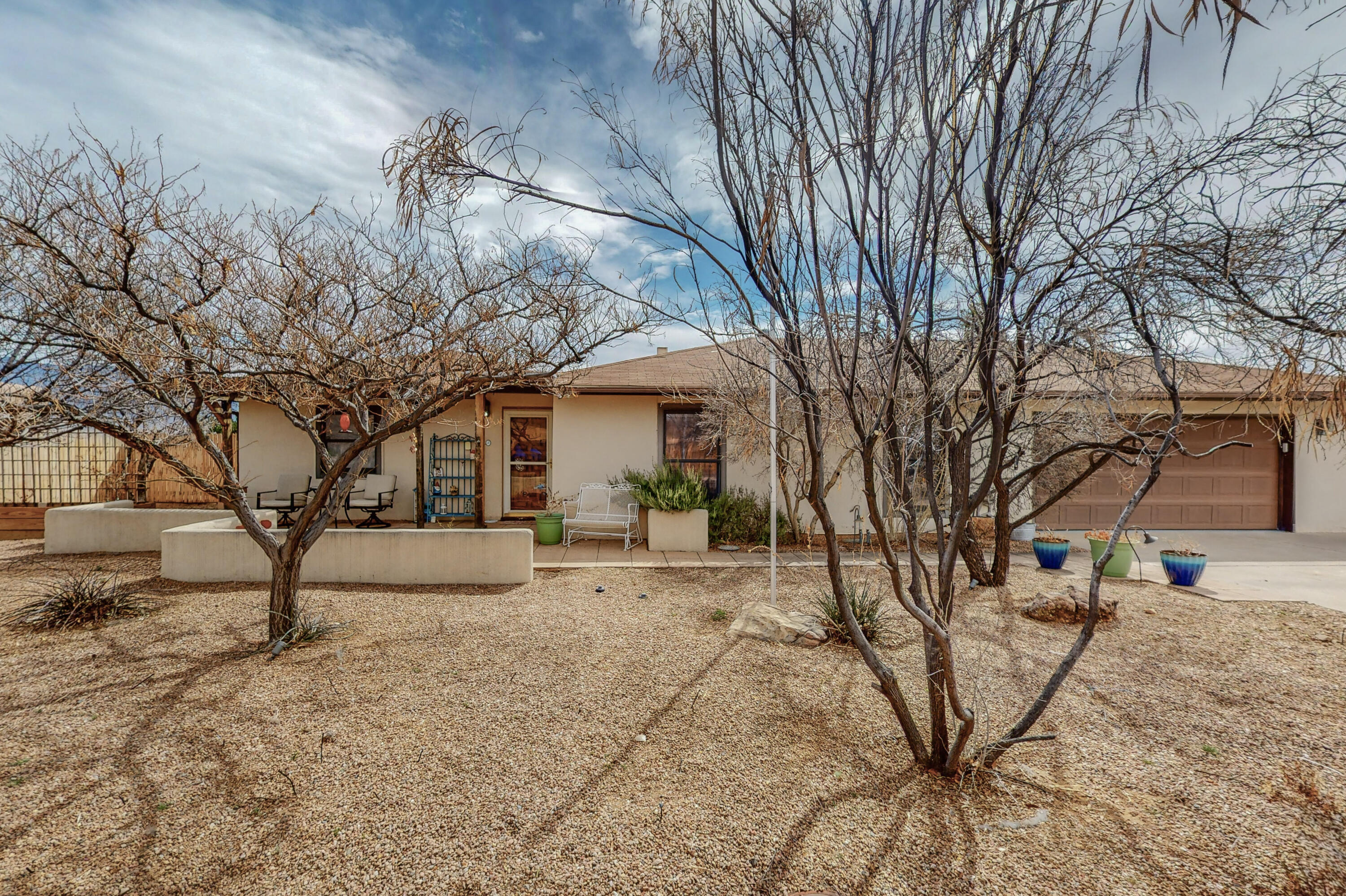 904 Palmas Altas Drive SE