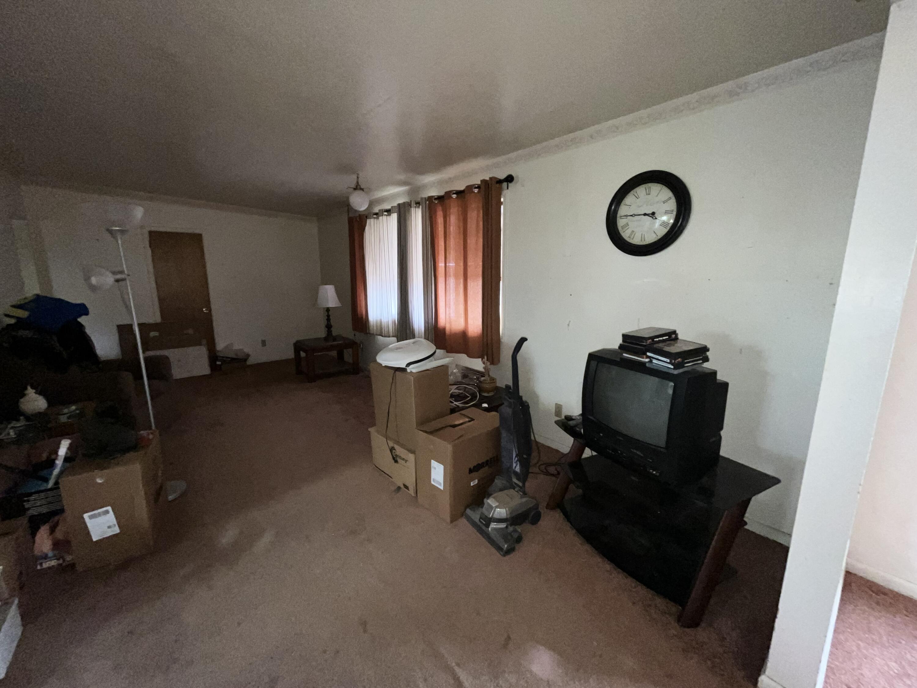 112 Goodman Avenue