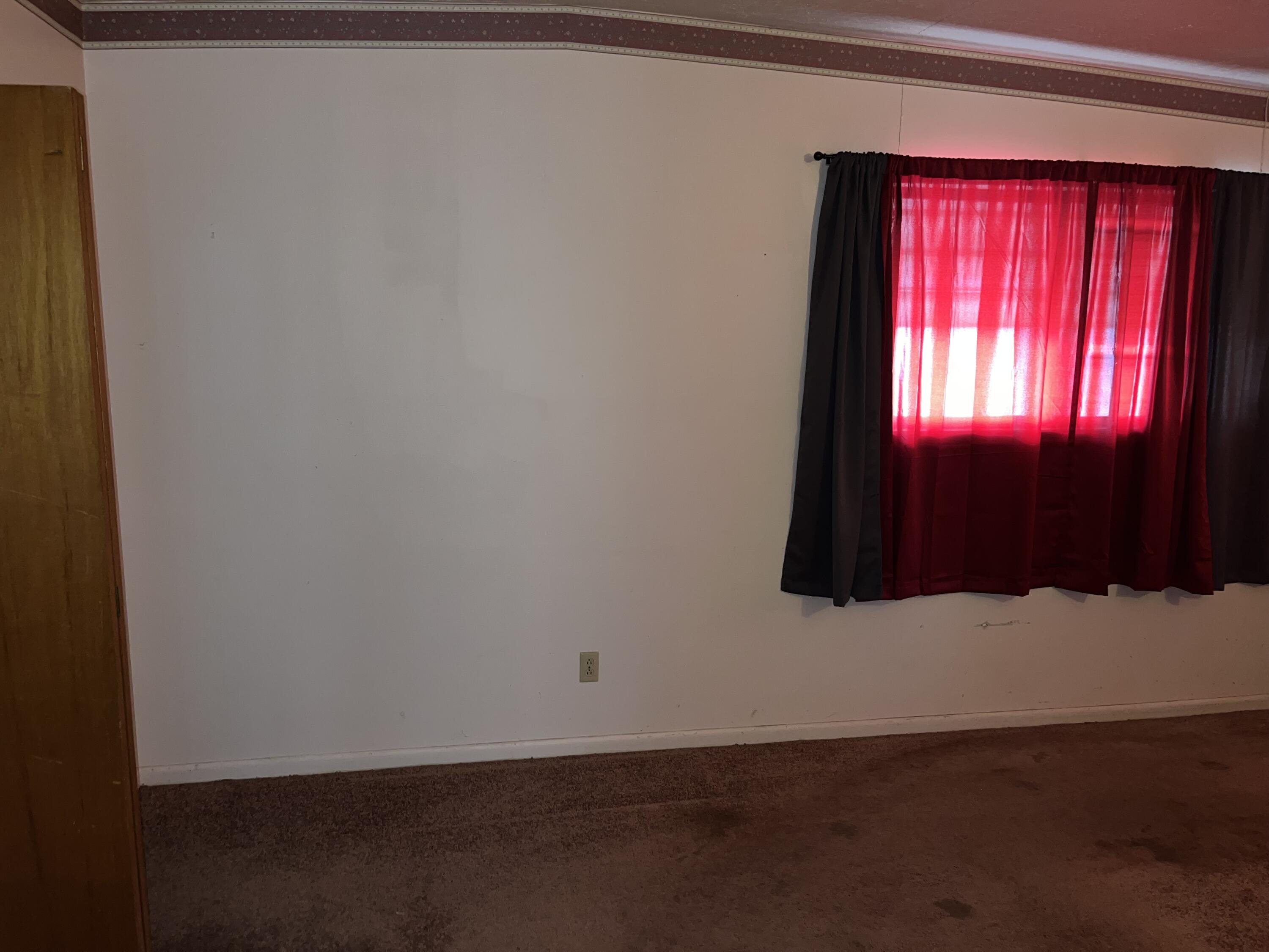 112 Goodman Avenue