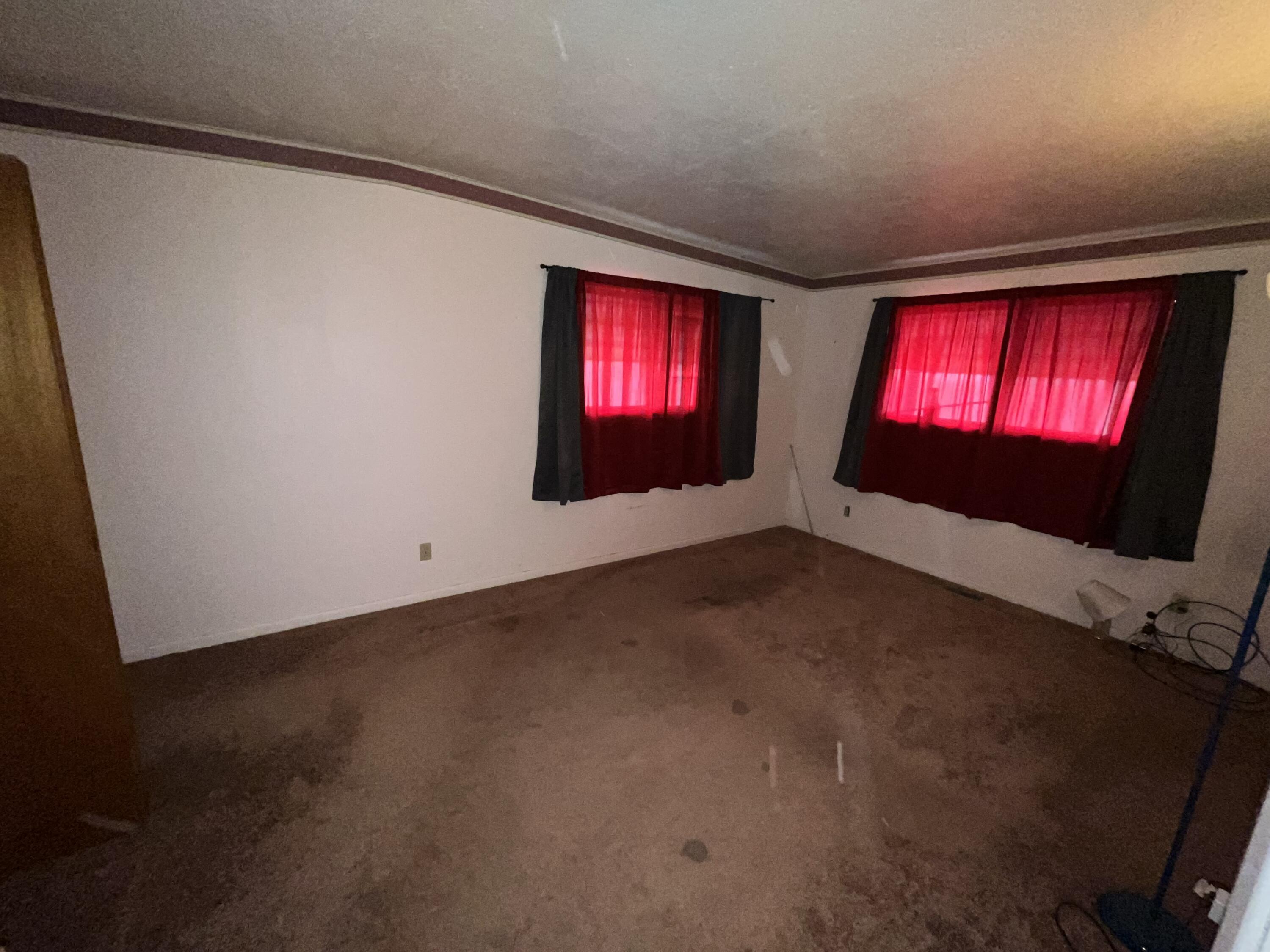 112 Goodman Avenue