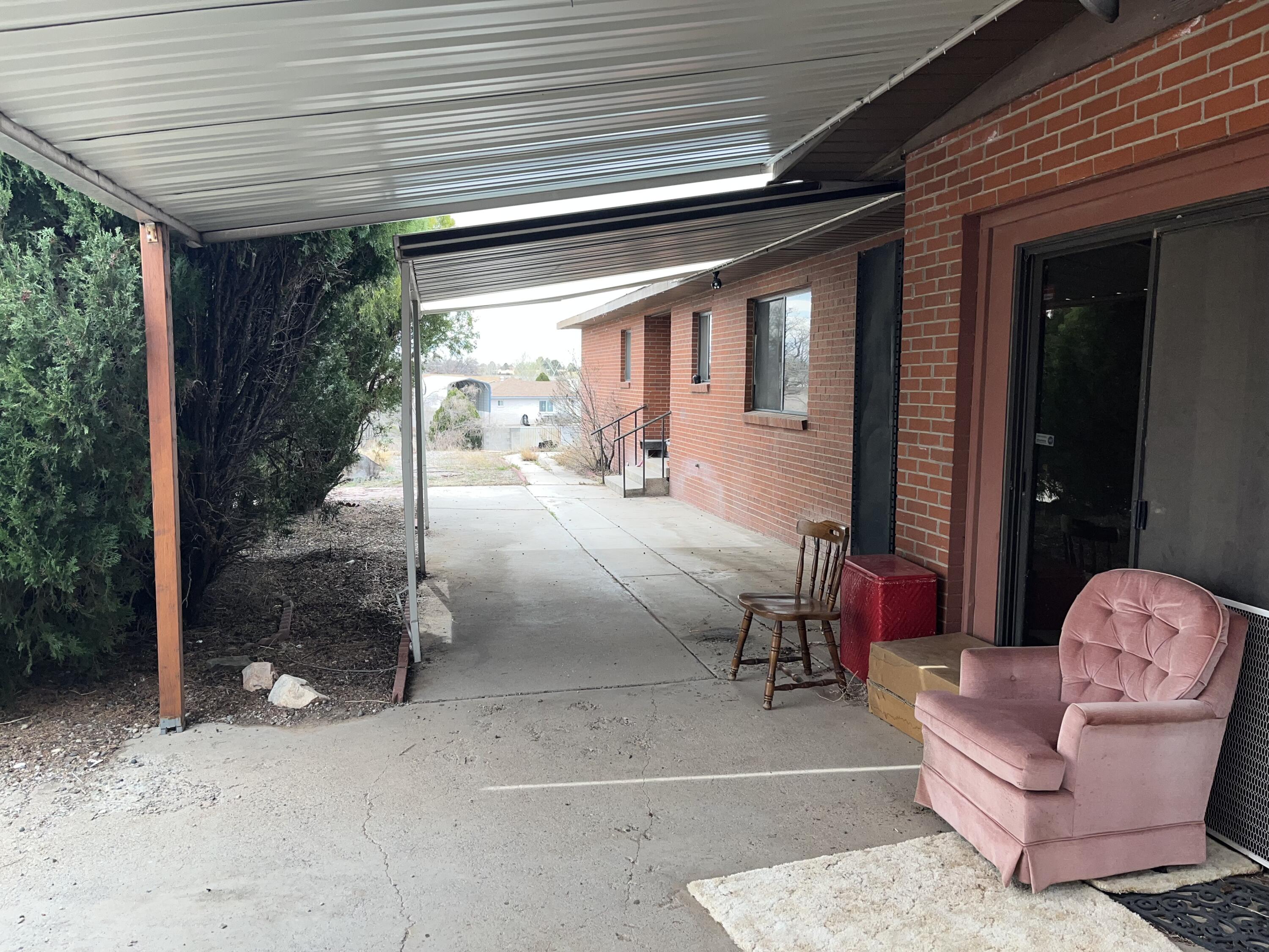 112 Goodman Avenue