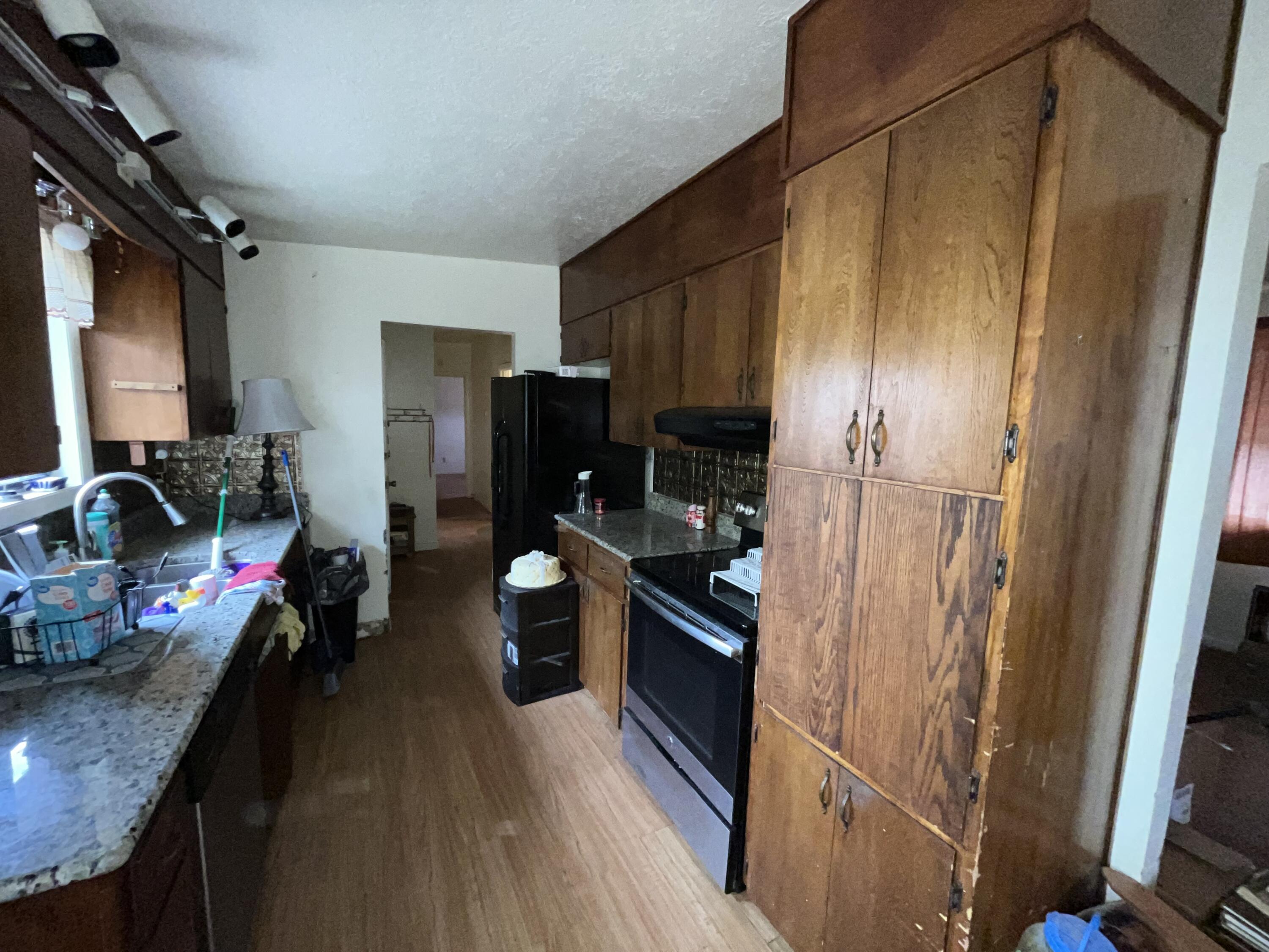 112 Goodman Avenue