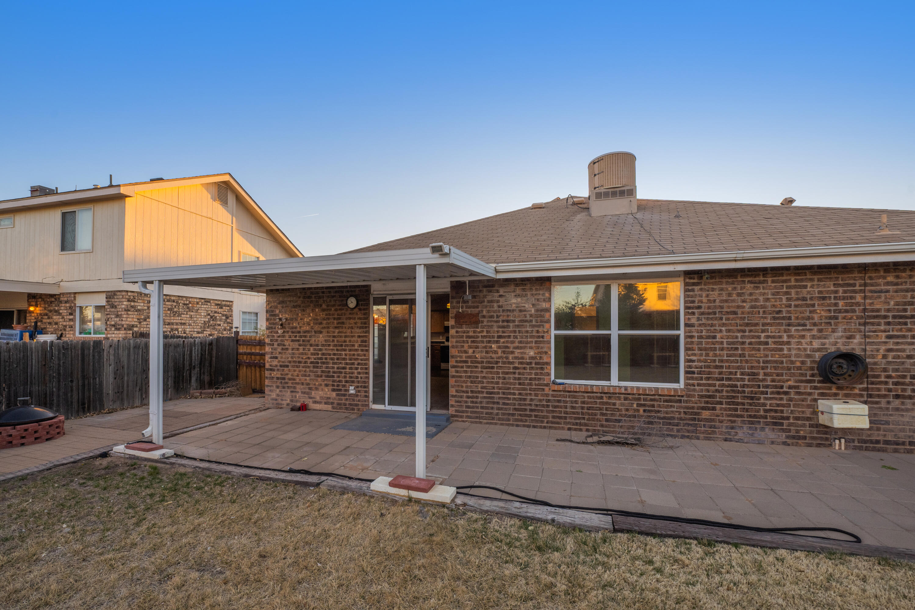 30 Buckbrush Place
