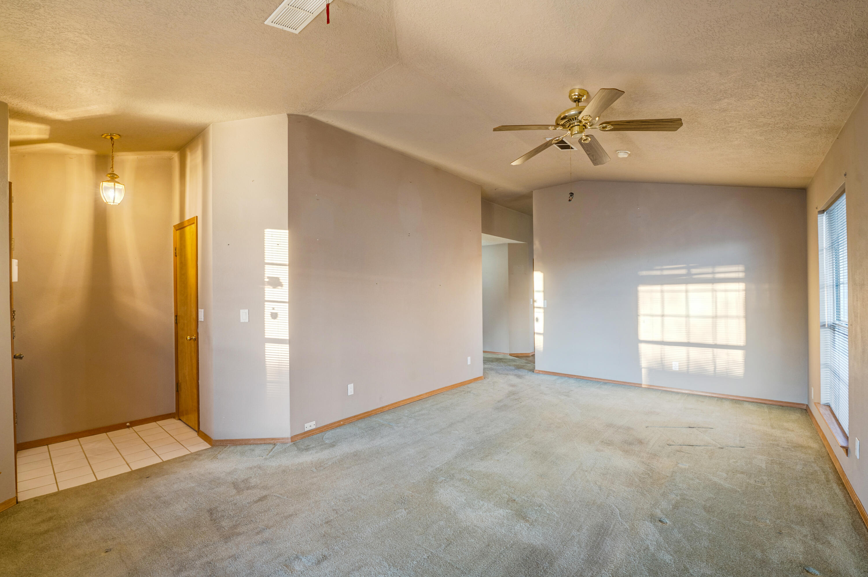 30 Buckbrush Place