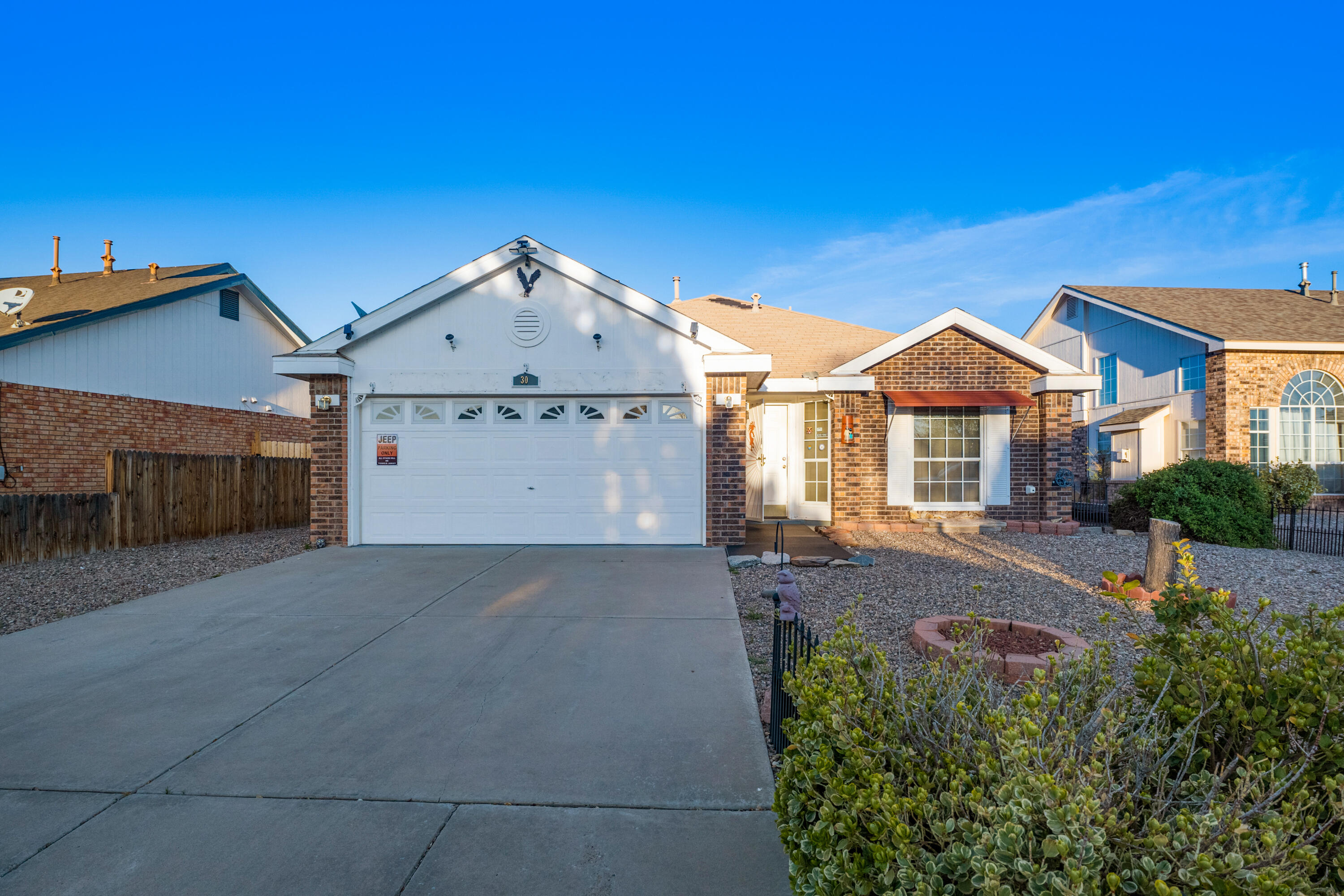 30 Buckbrush Place