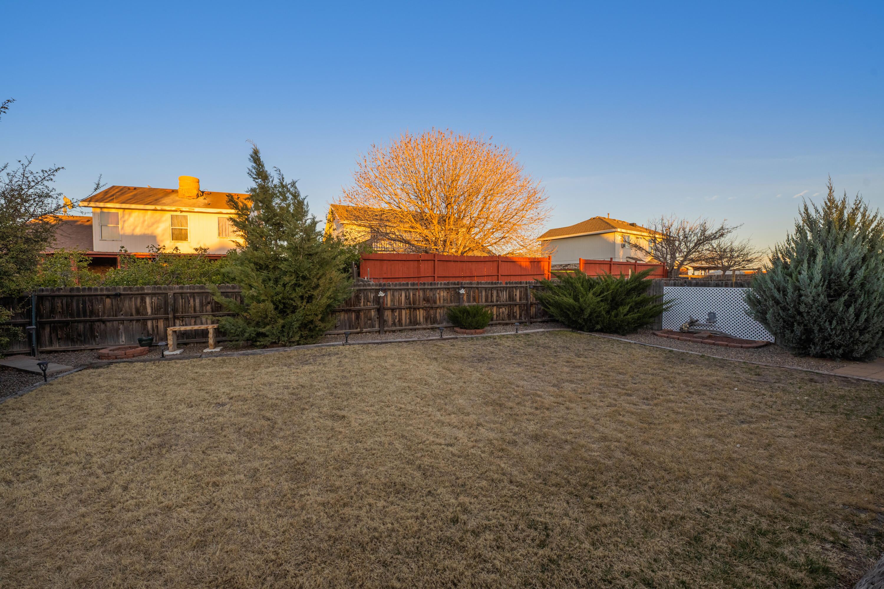 30 Buckbrush Place