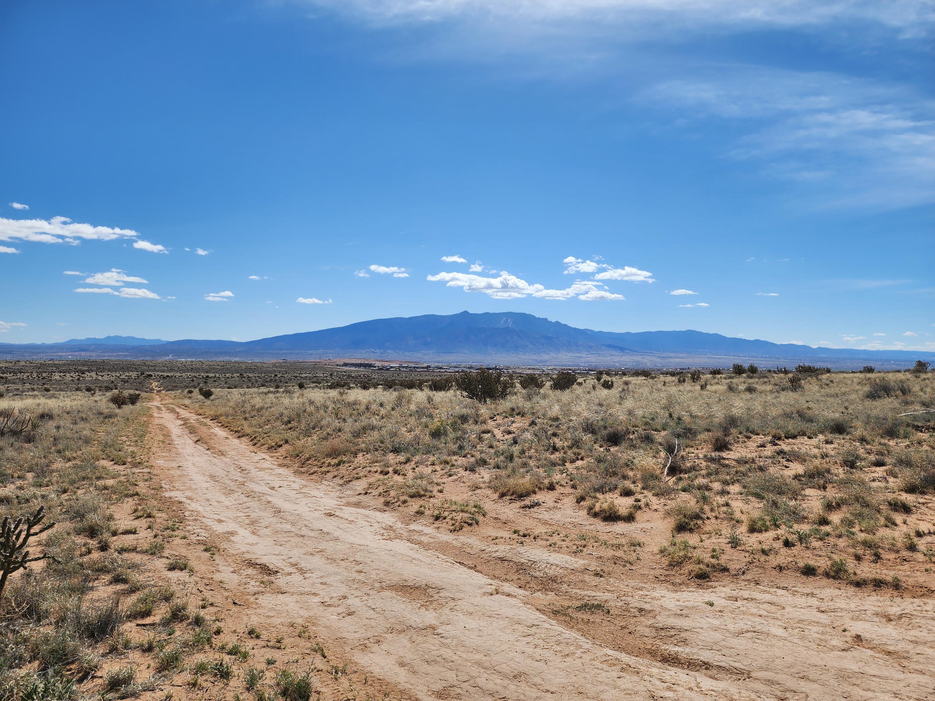 3709 Boccacio Road NE