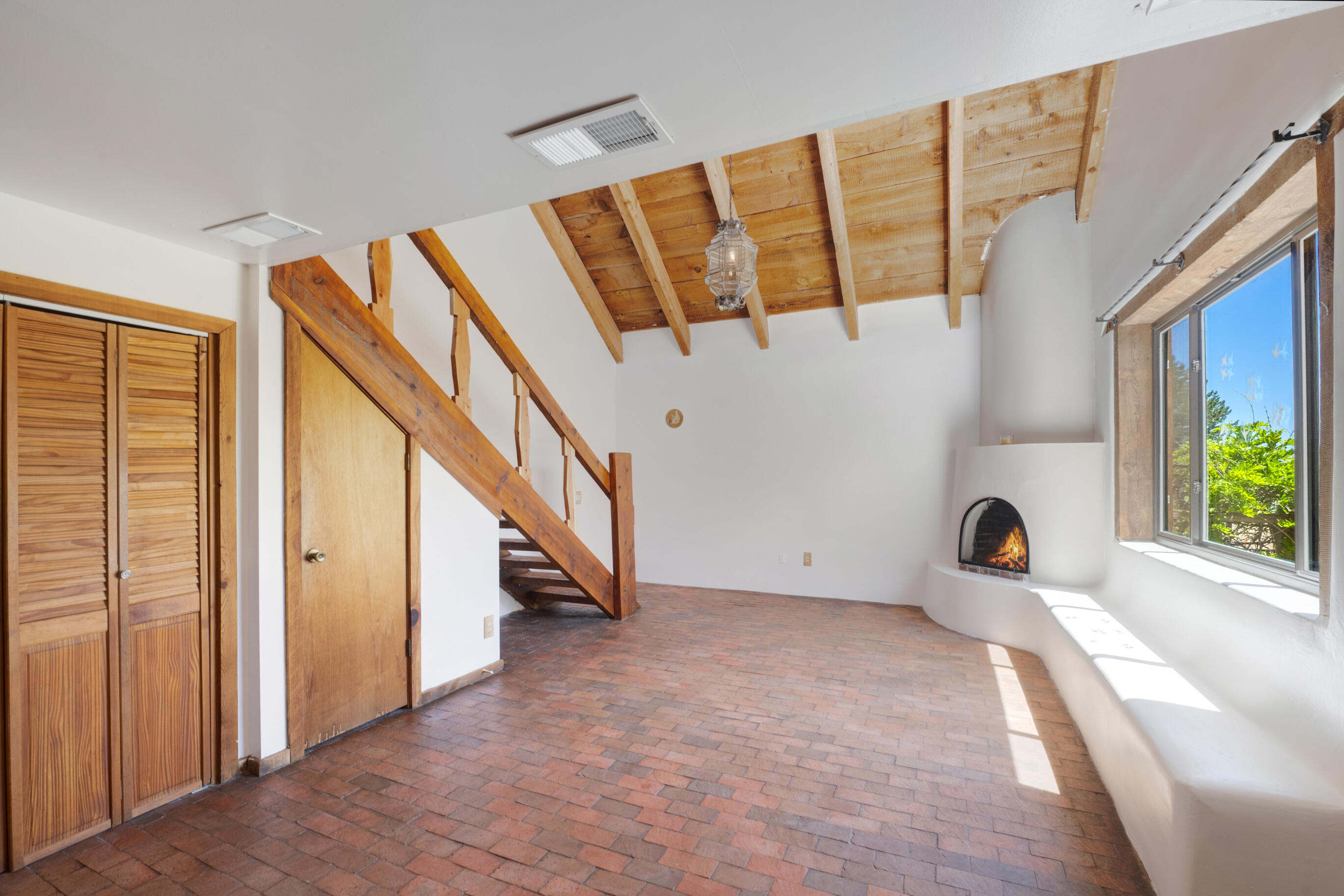 124 Sandia View Road