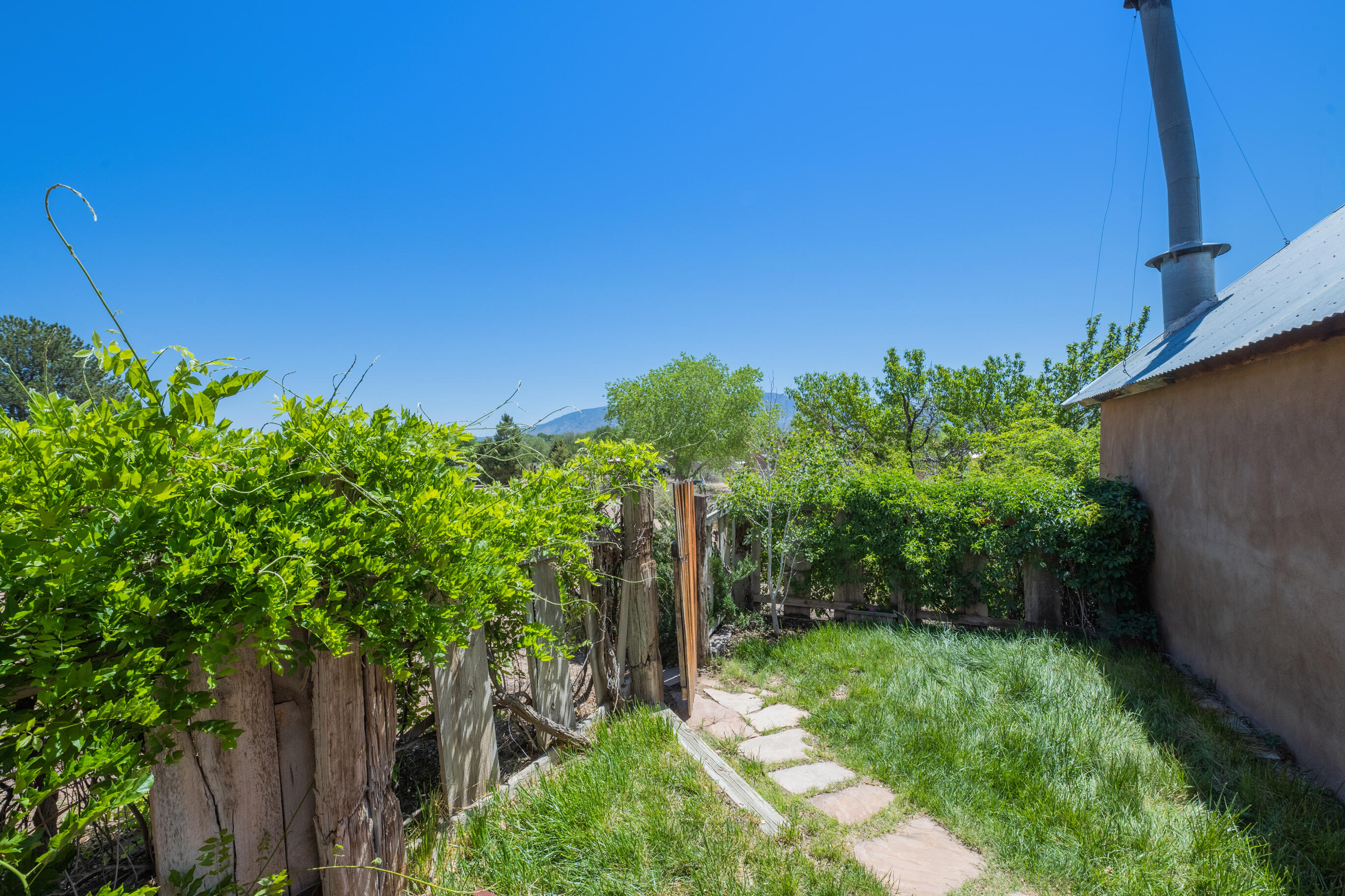 124 Sandia View Road