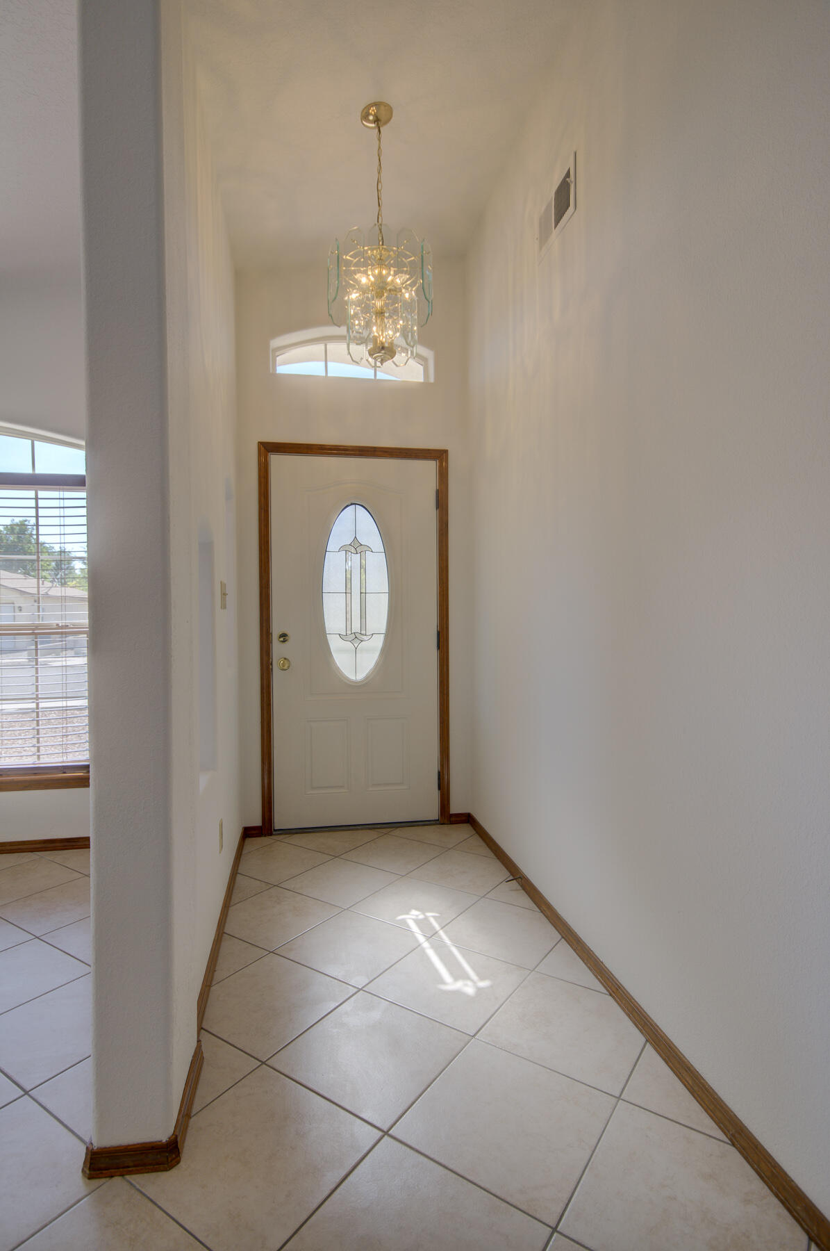 899 Calle Don Nicolas NE