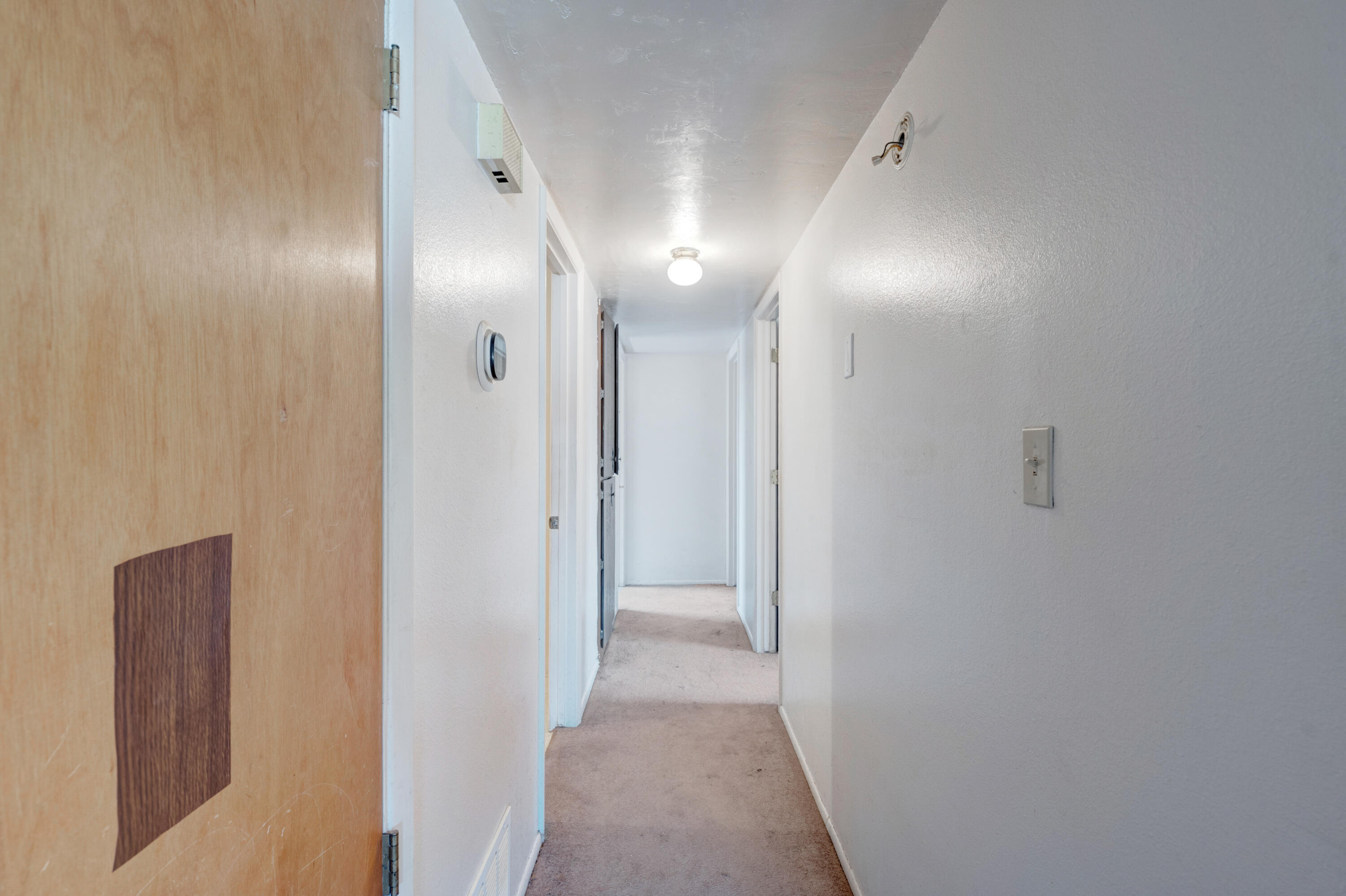 1605 W Didier