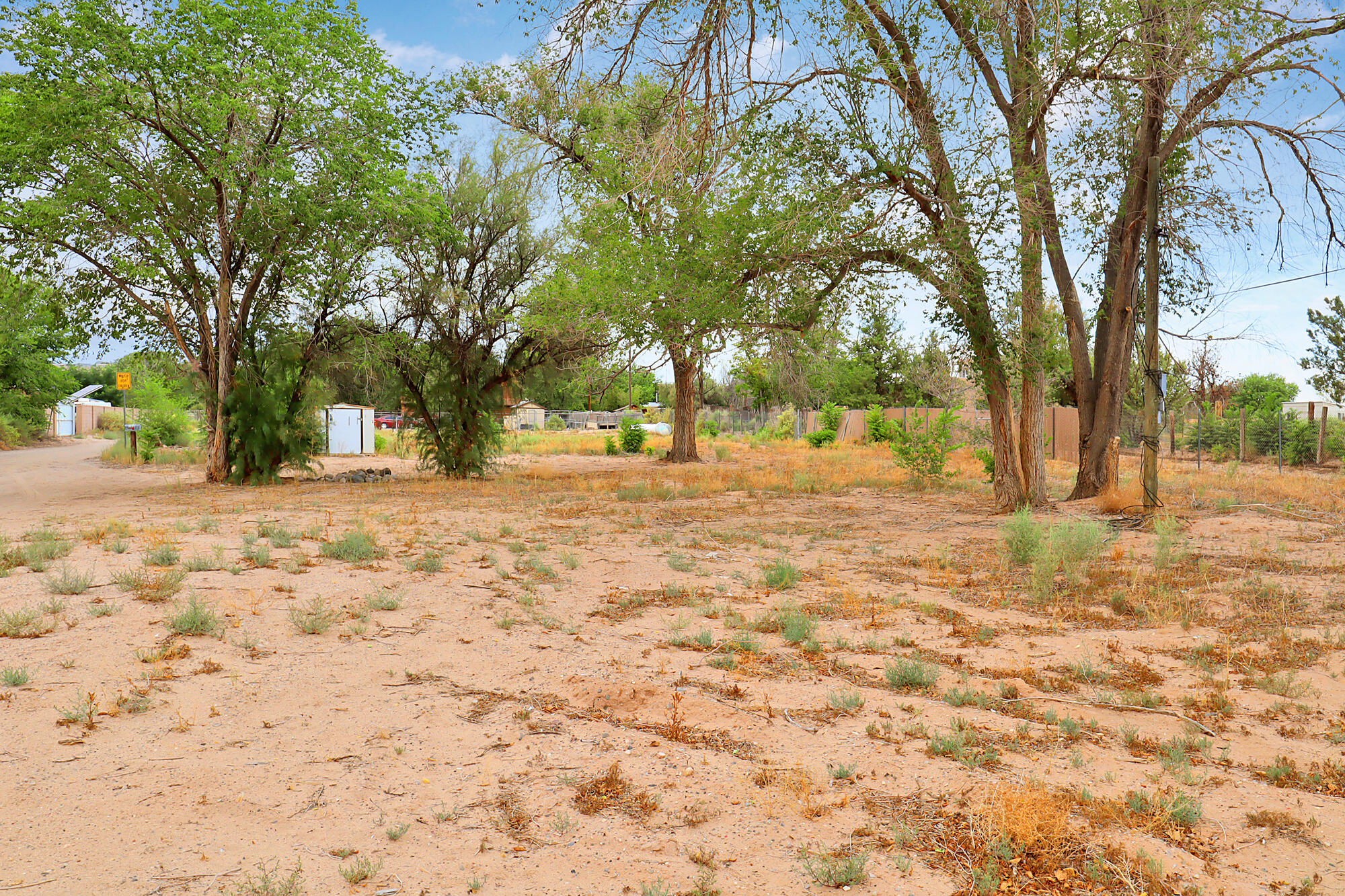 390 Camino Los Milagros