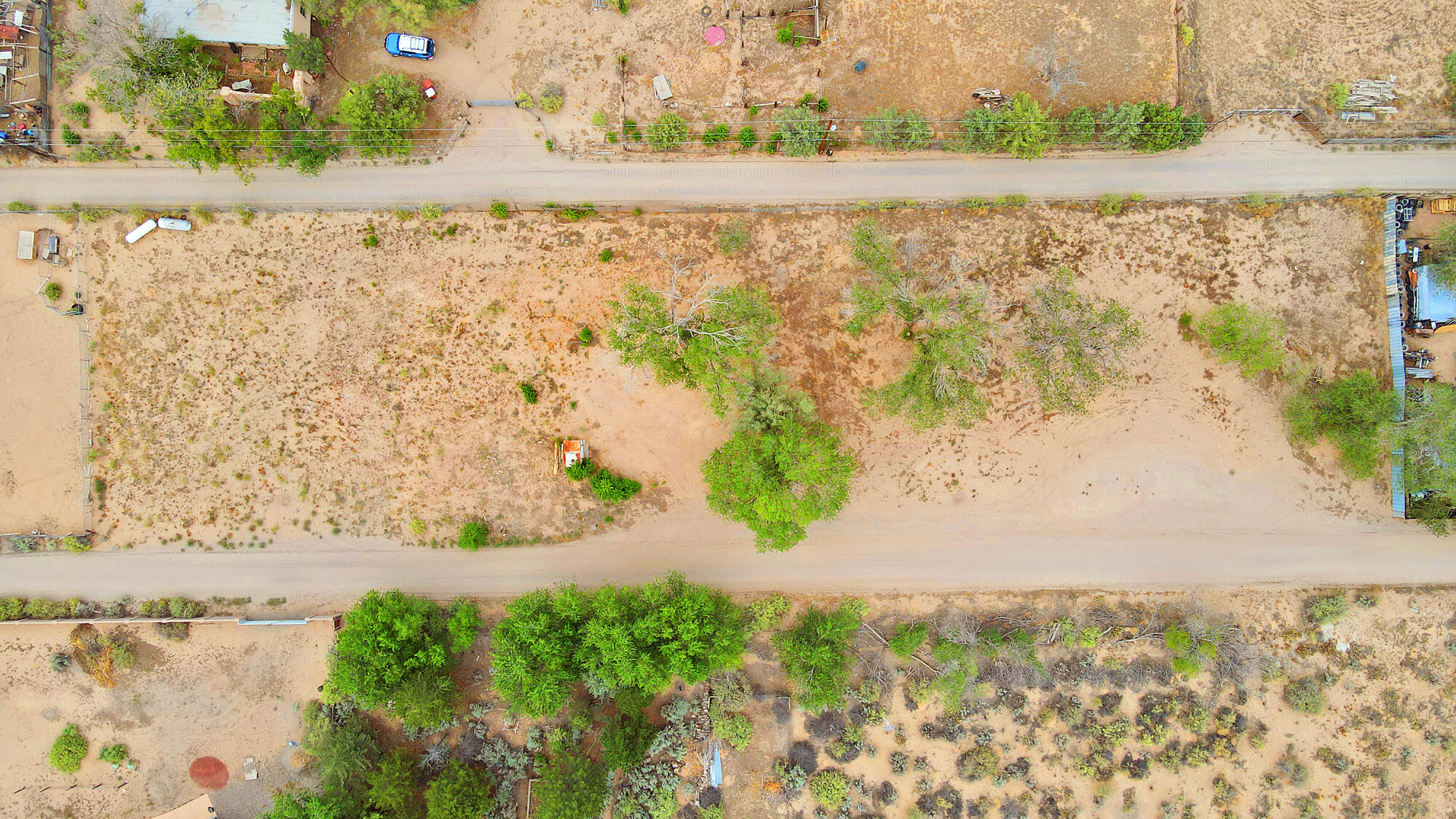 390 Camino Los Milagros