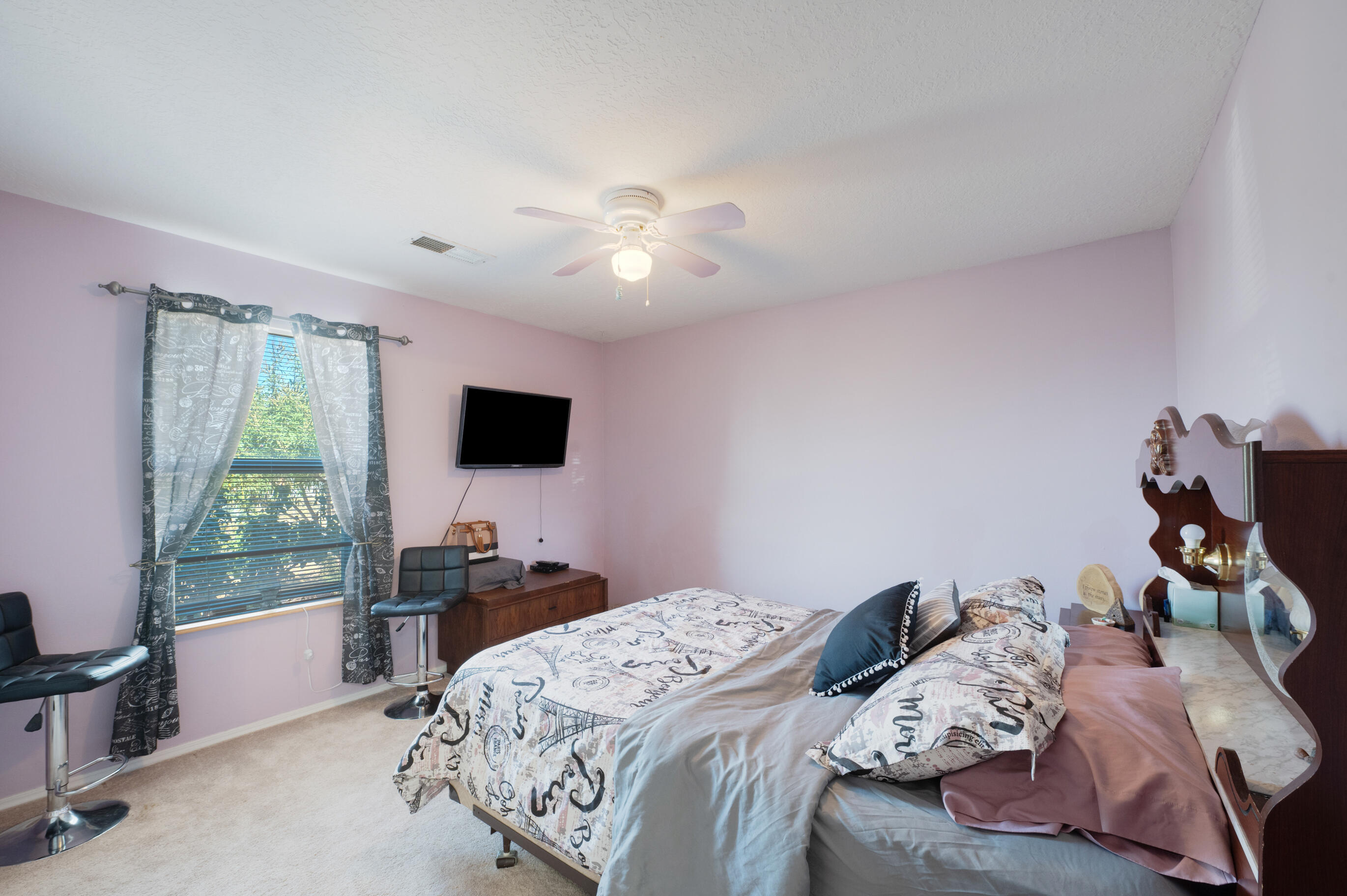 20 2nd Street NE