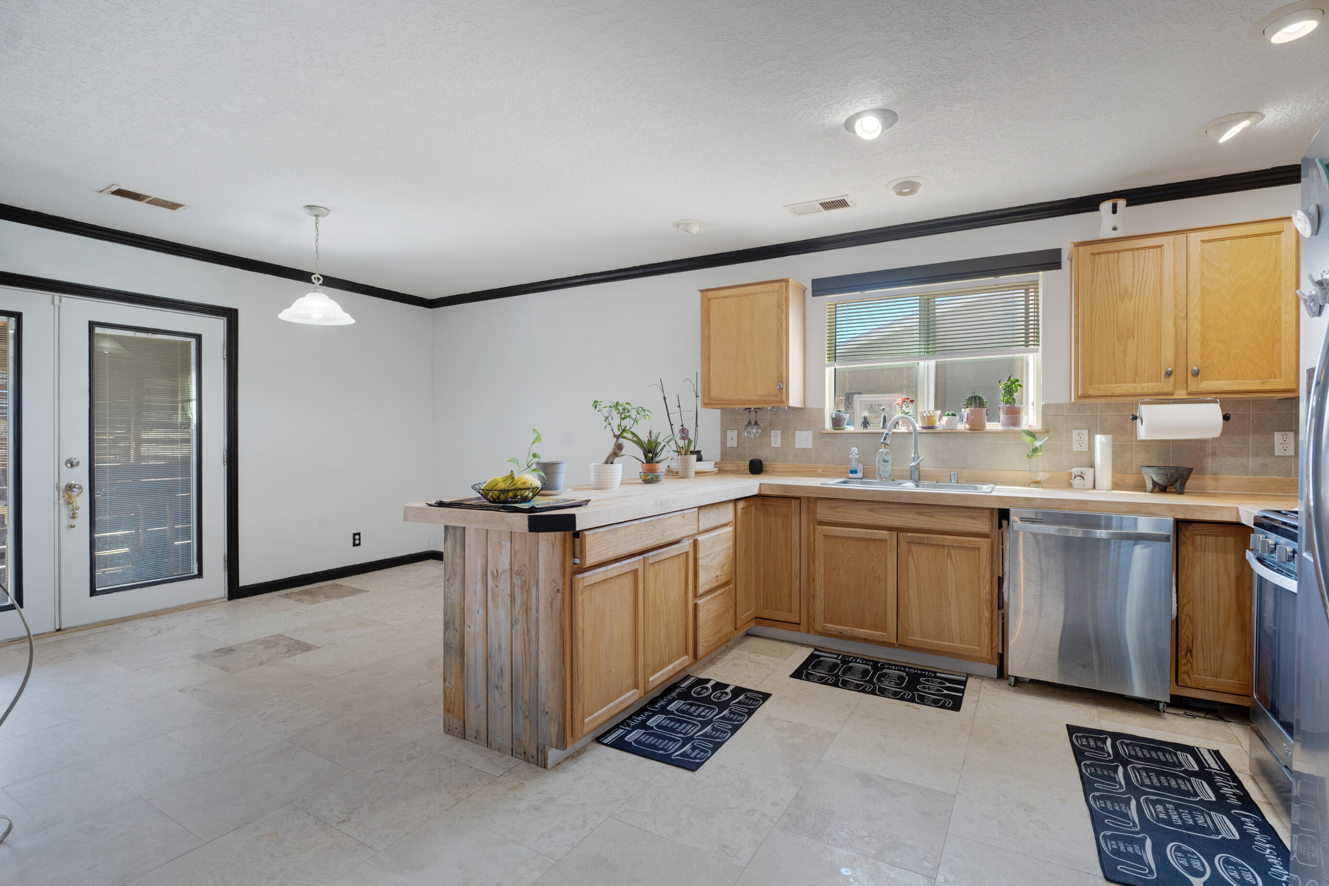 20 2nd Street NE