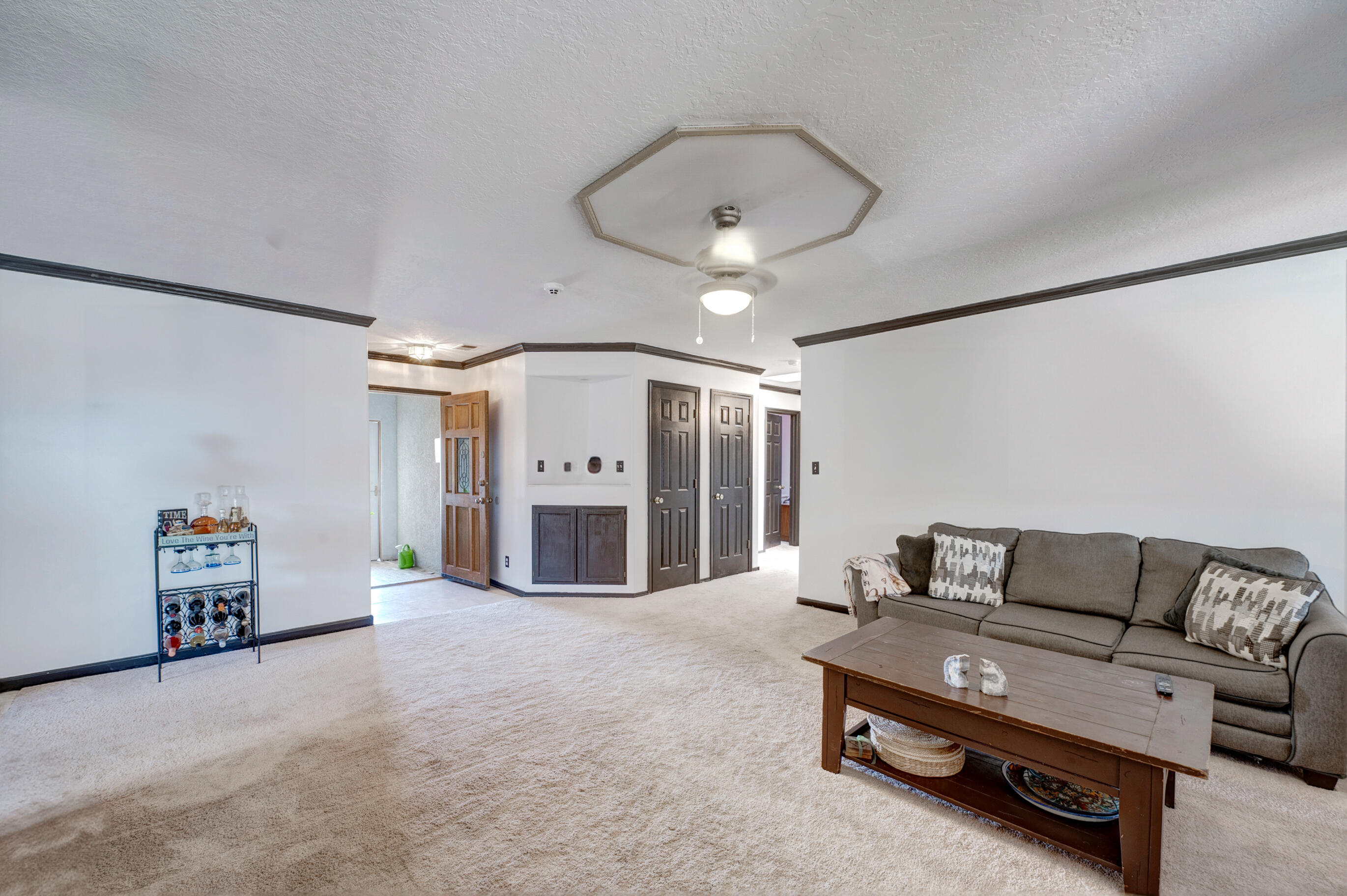 20 2nd Street NE
