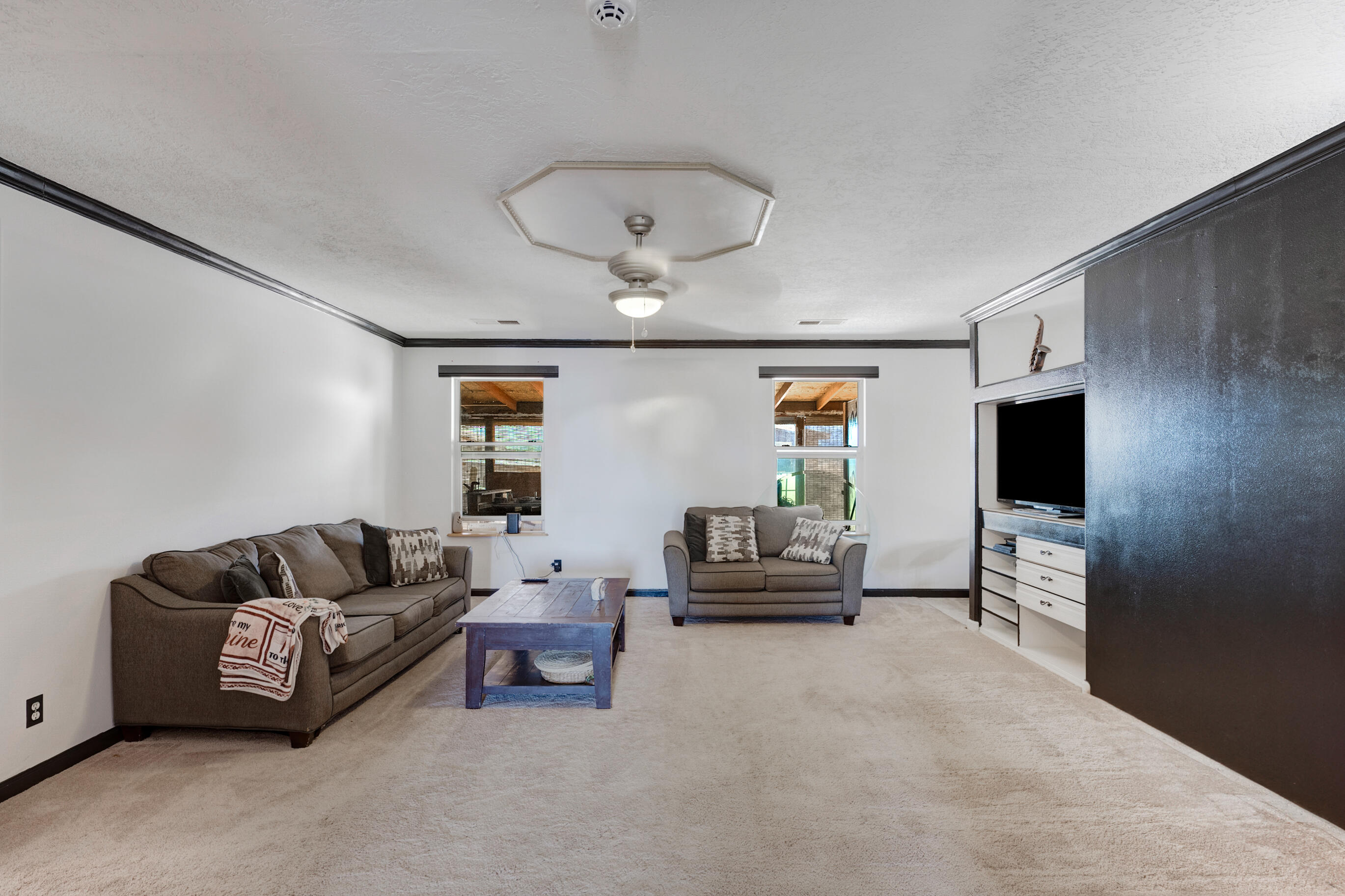 20 2nd Street NE