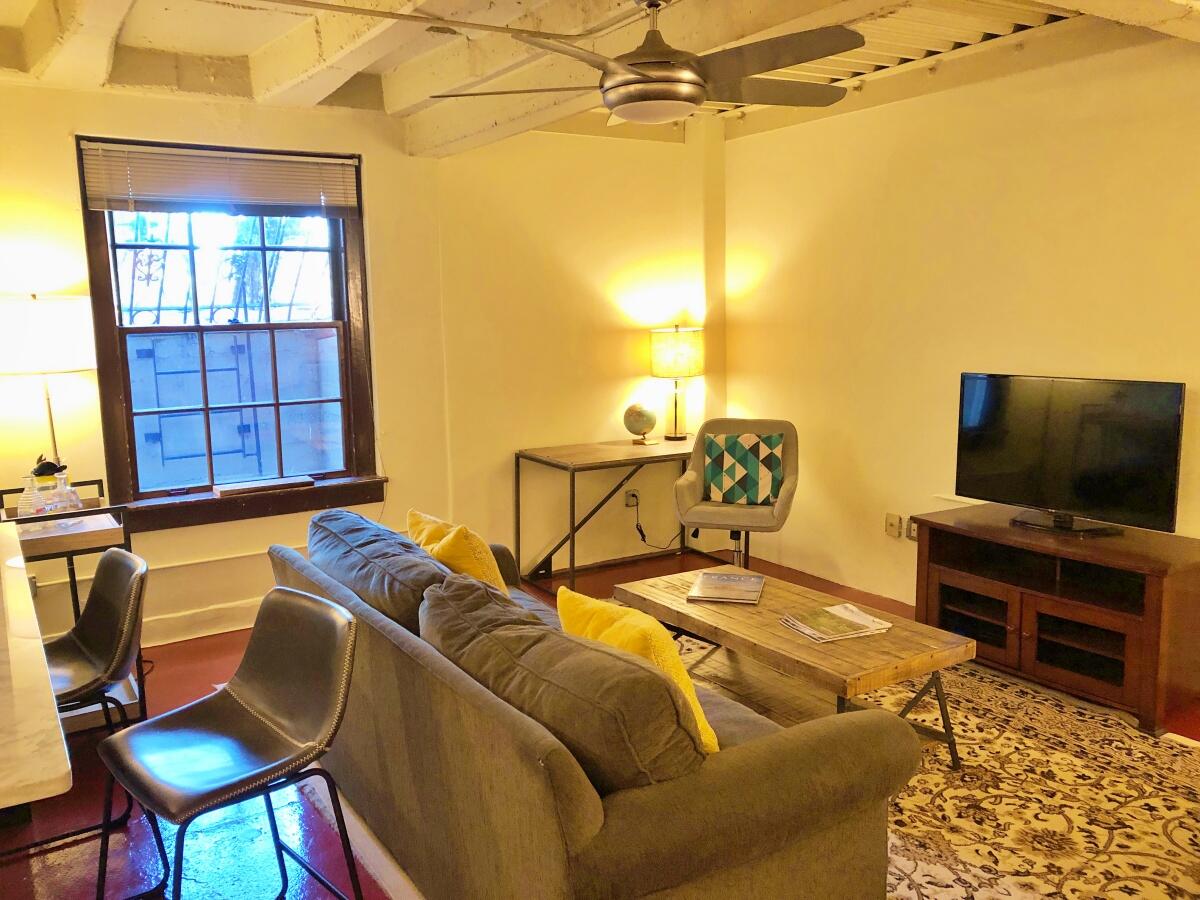 300 Tijeras Avenue NE 104