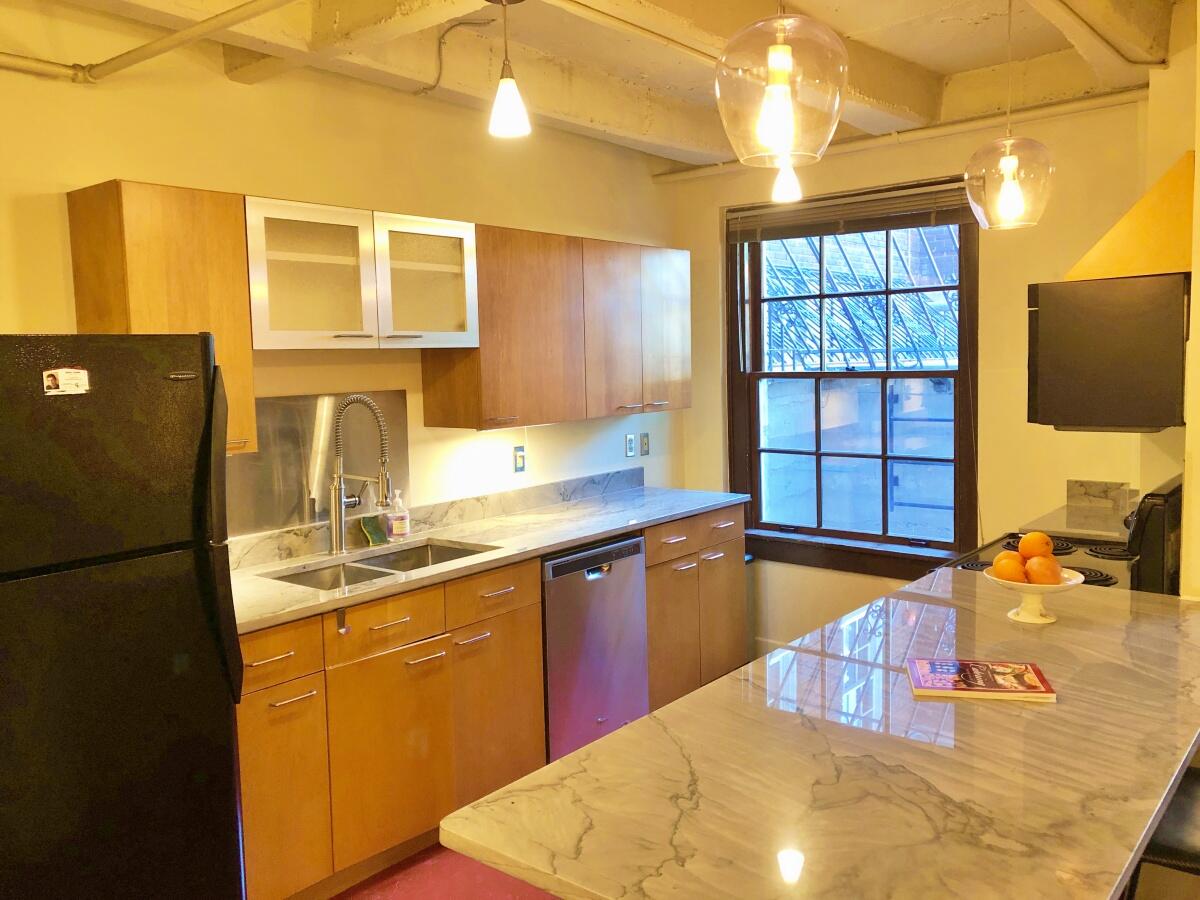 300 Tijeras Avenue NE 104