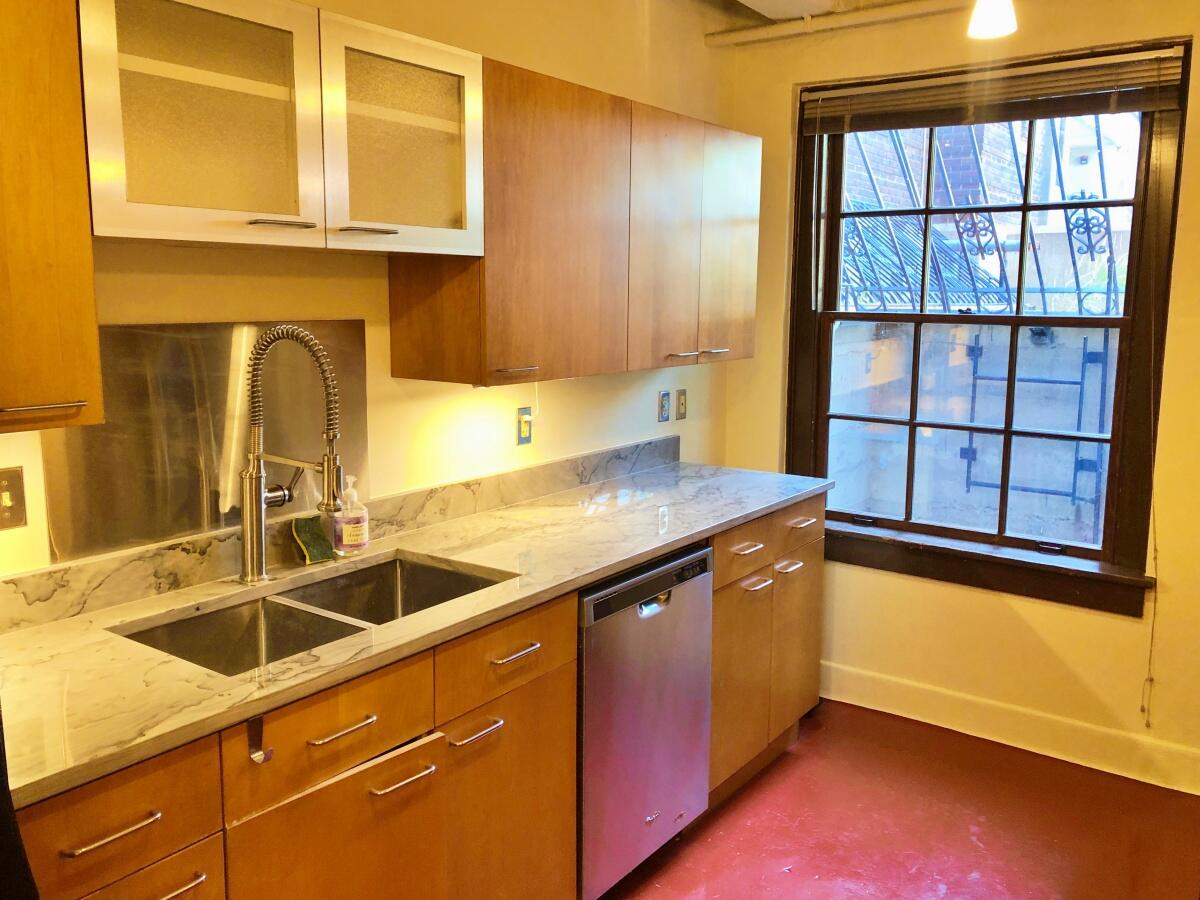 300 Tijeras Avenue NE 104