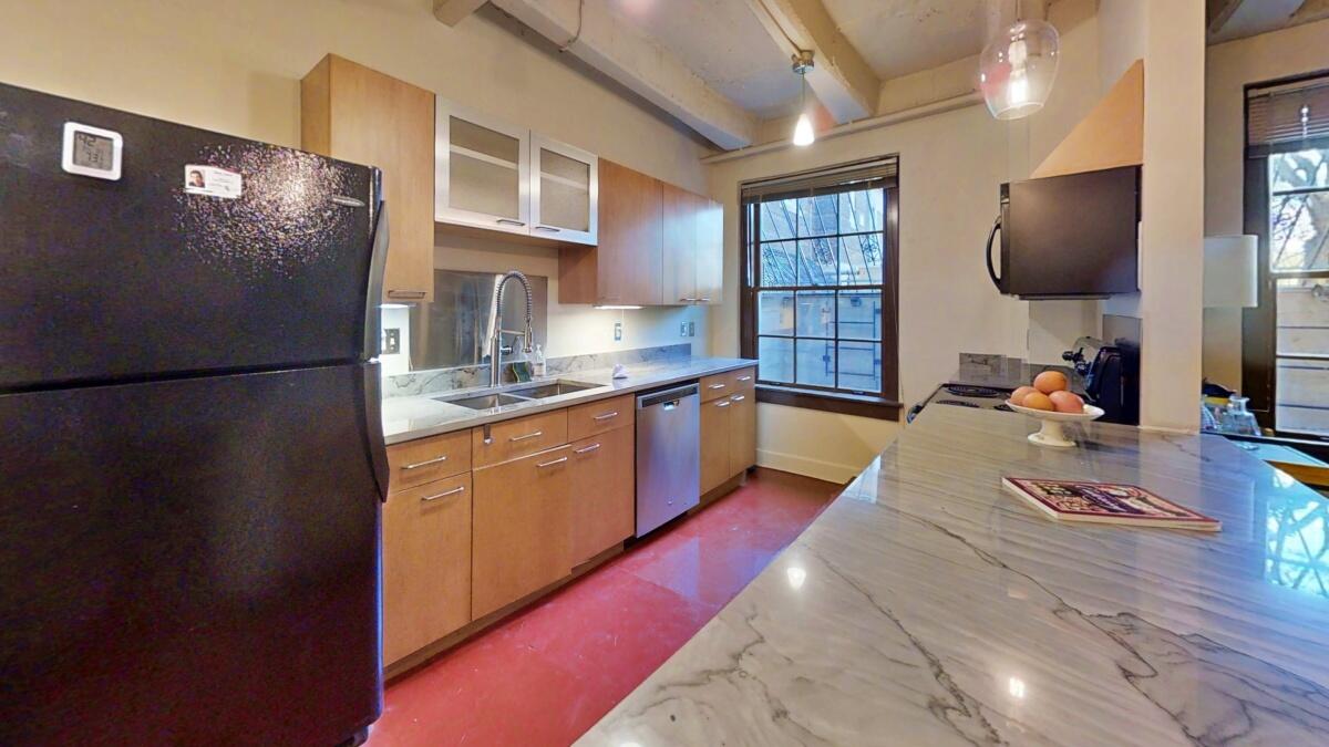 300 Tijeras Avenue NE 104