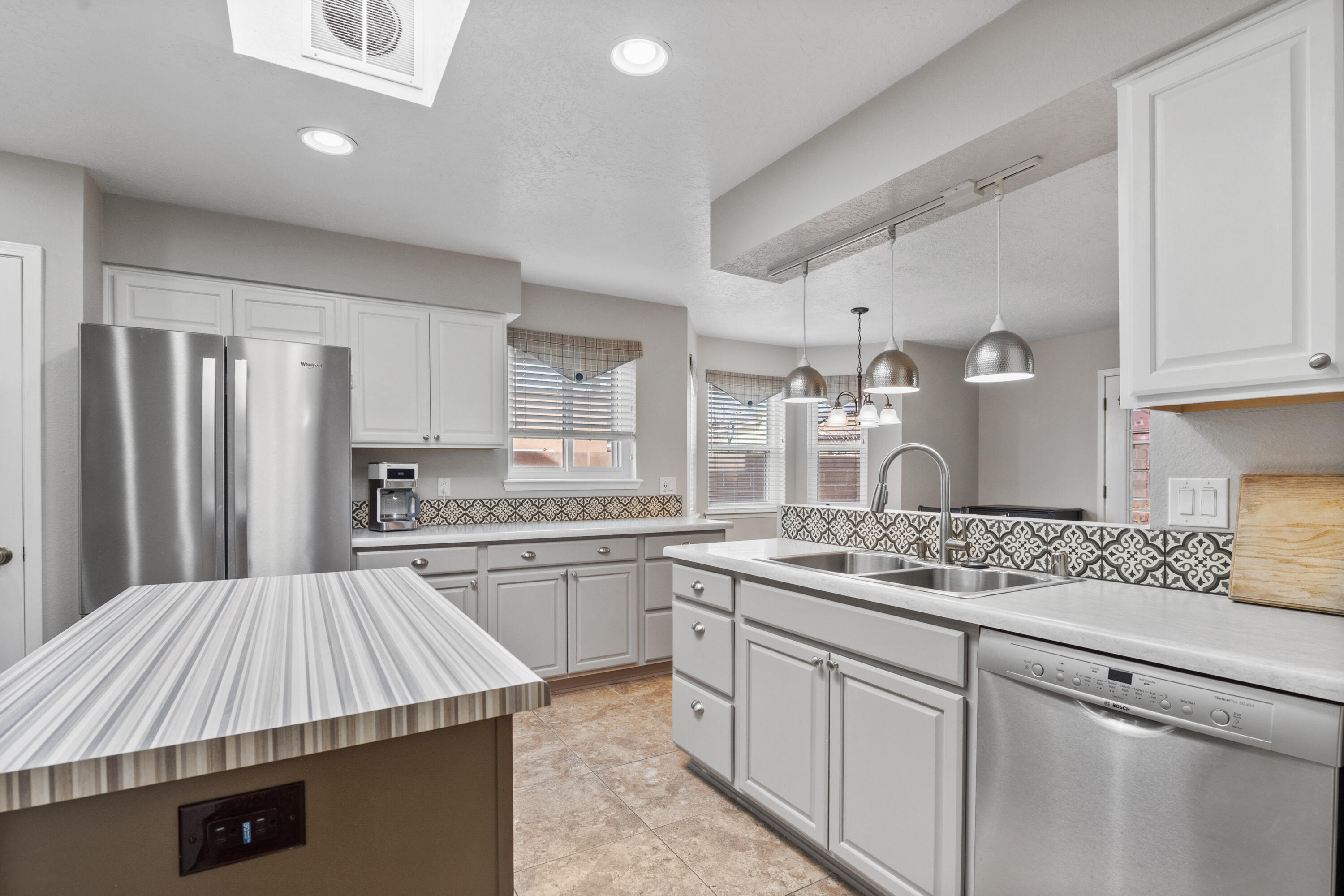 2905 Golfers Lane SE