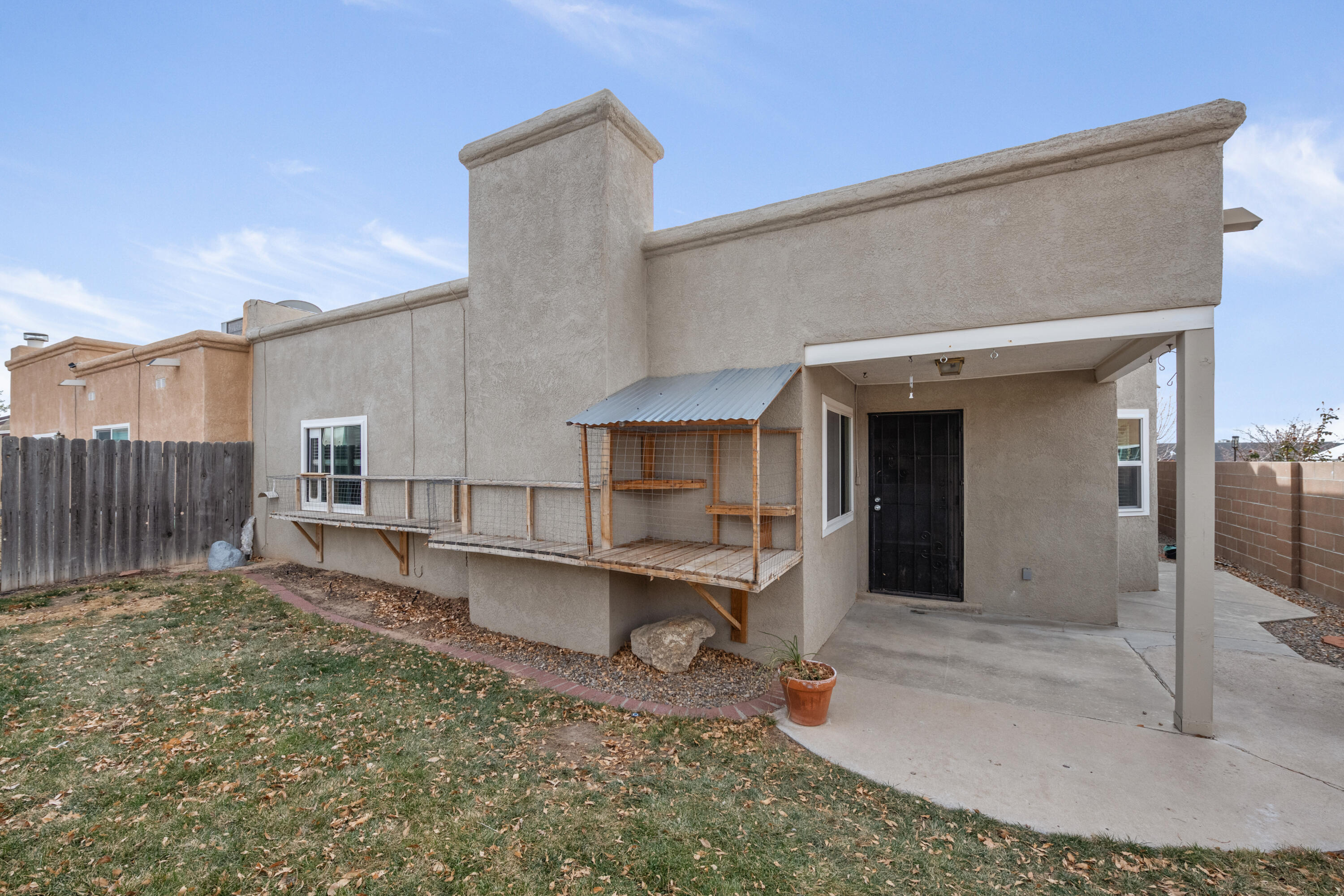 2905 Golfers Lane SE