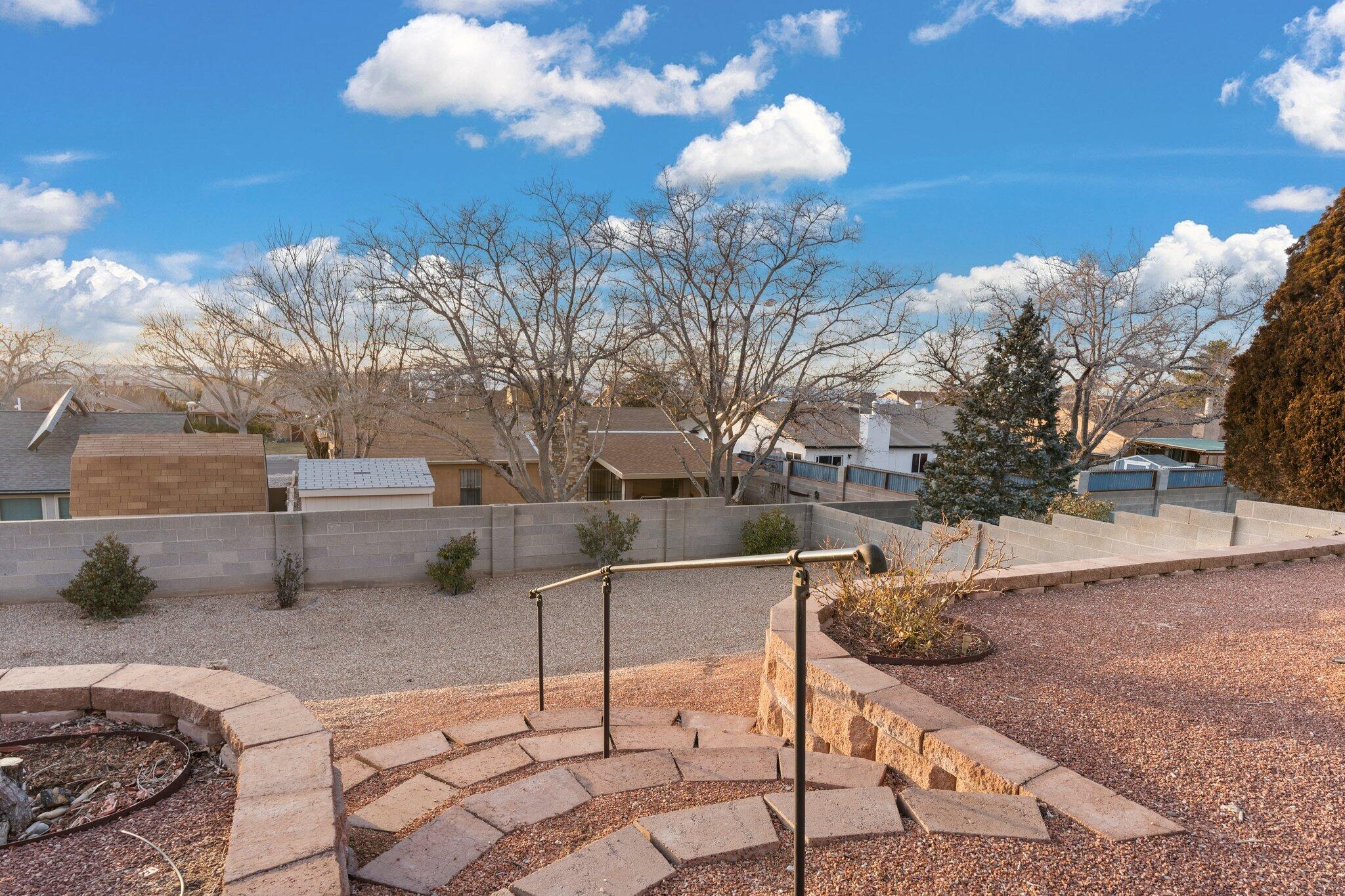 629 Monte Alto Drive NE