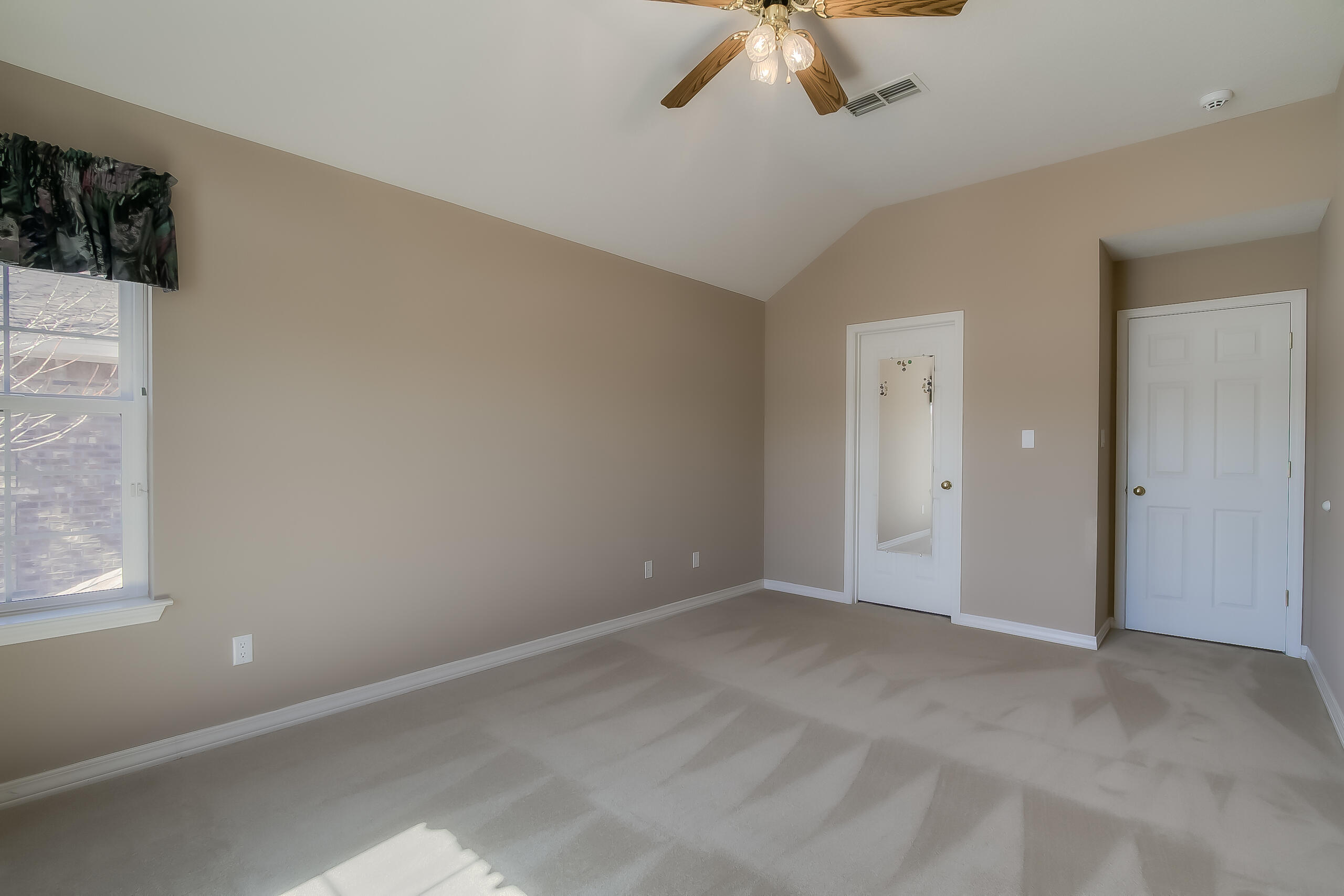 4727 Summerlin Road NW