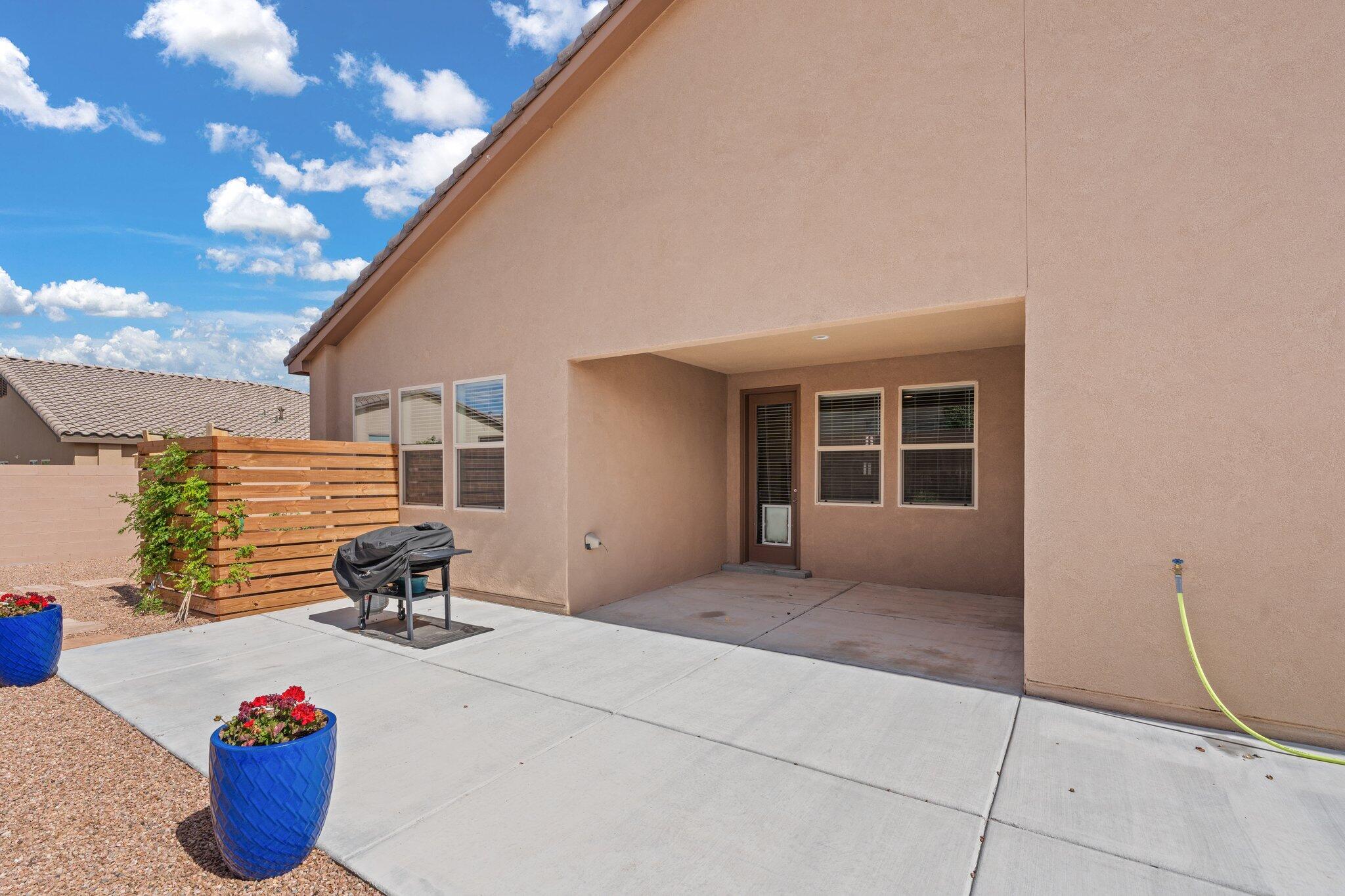 1914 Castle Peak Loop NE